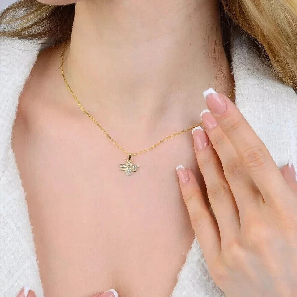 Gorgeous Mini Bee Pendant 1Ct Round Cut VVS1 Moissanite 14K Yellow Gold Plated