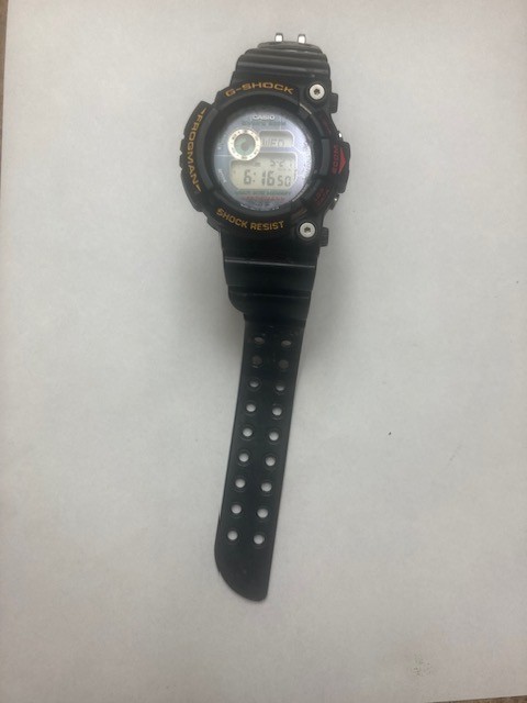 Casio Frogman G-Shock 200Z 2422 Black, Yellow and Red, One Size Fits All