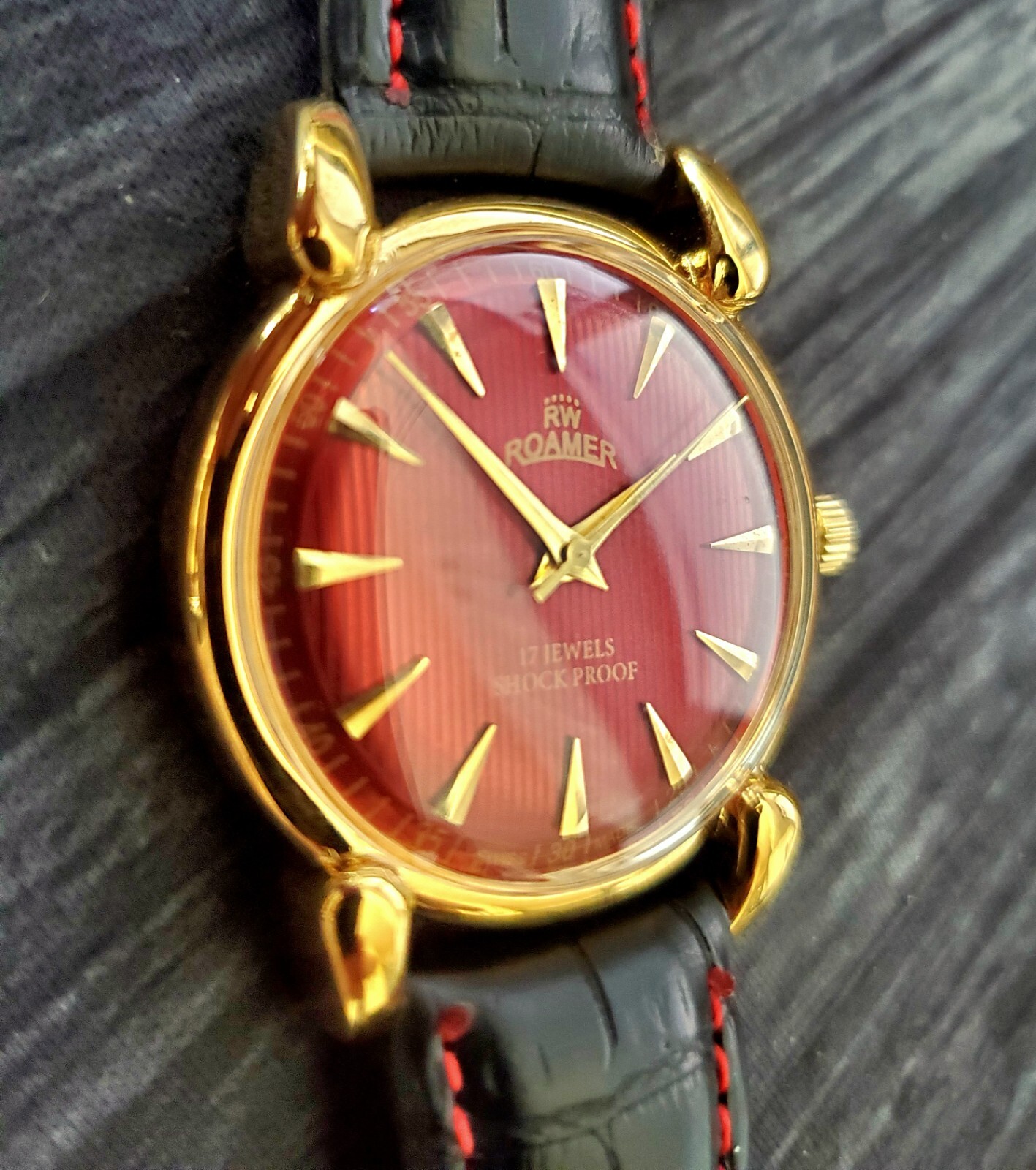 RARE Roamer Brevete Swiss Mens Manual Watch Red Teaked Dial