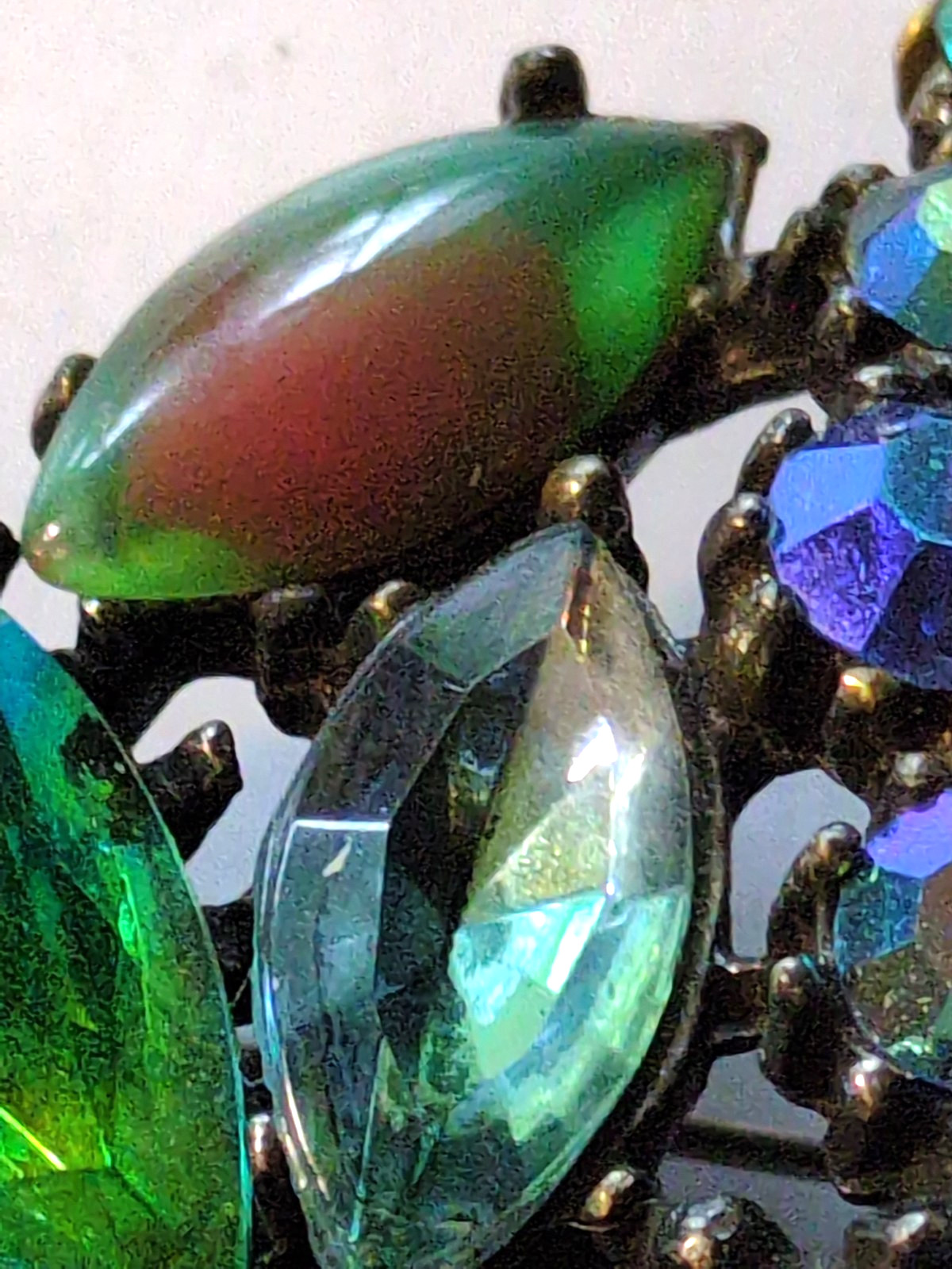 ART Arthur Pepper Watermelon Bicolor AB Glass Rhinestone Brooch Blues Greens Red