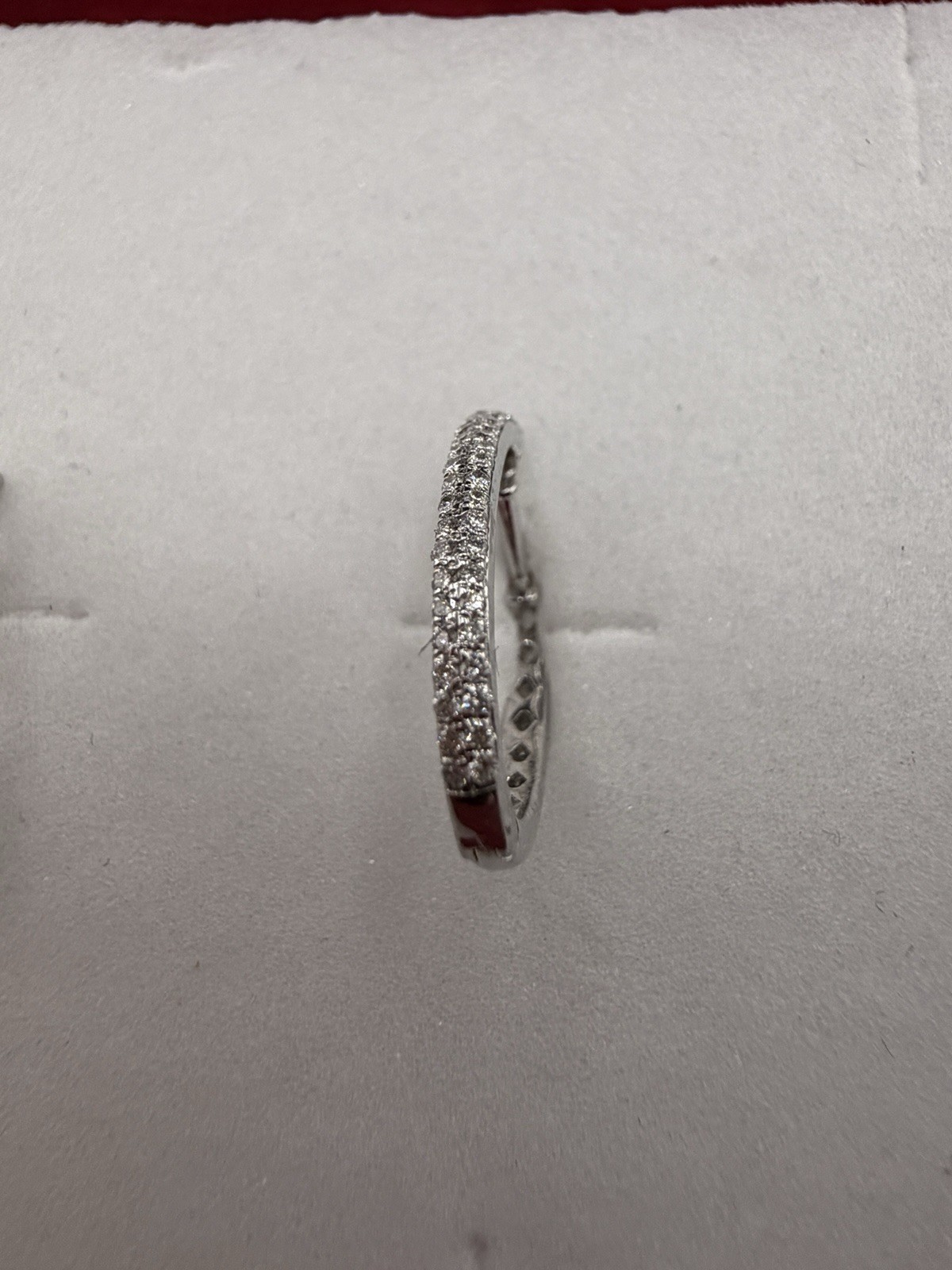 18K White Gold Beautiful Earrings With Real Diamonds 3.2 Grams Tested