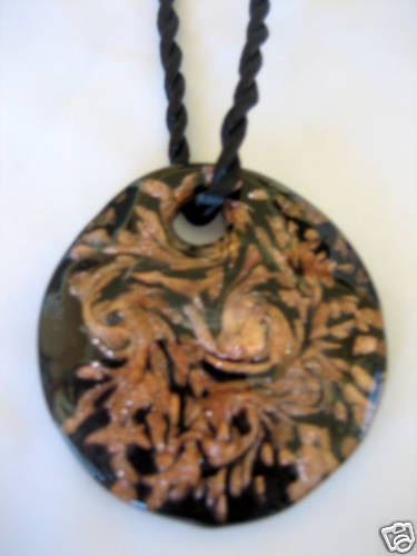 ITALIAN MURANO CIRCLE GLASS PENDANT WITH SILK CORD