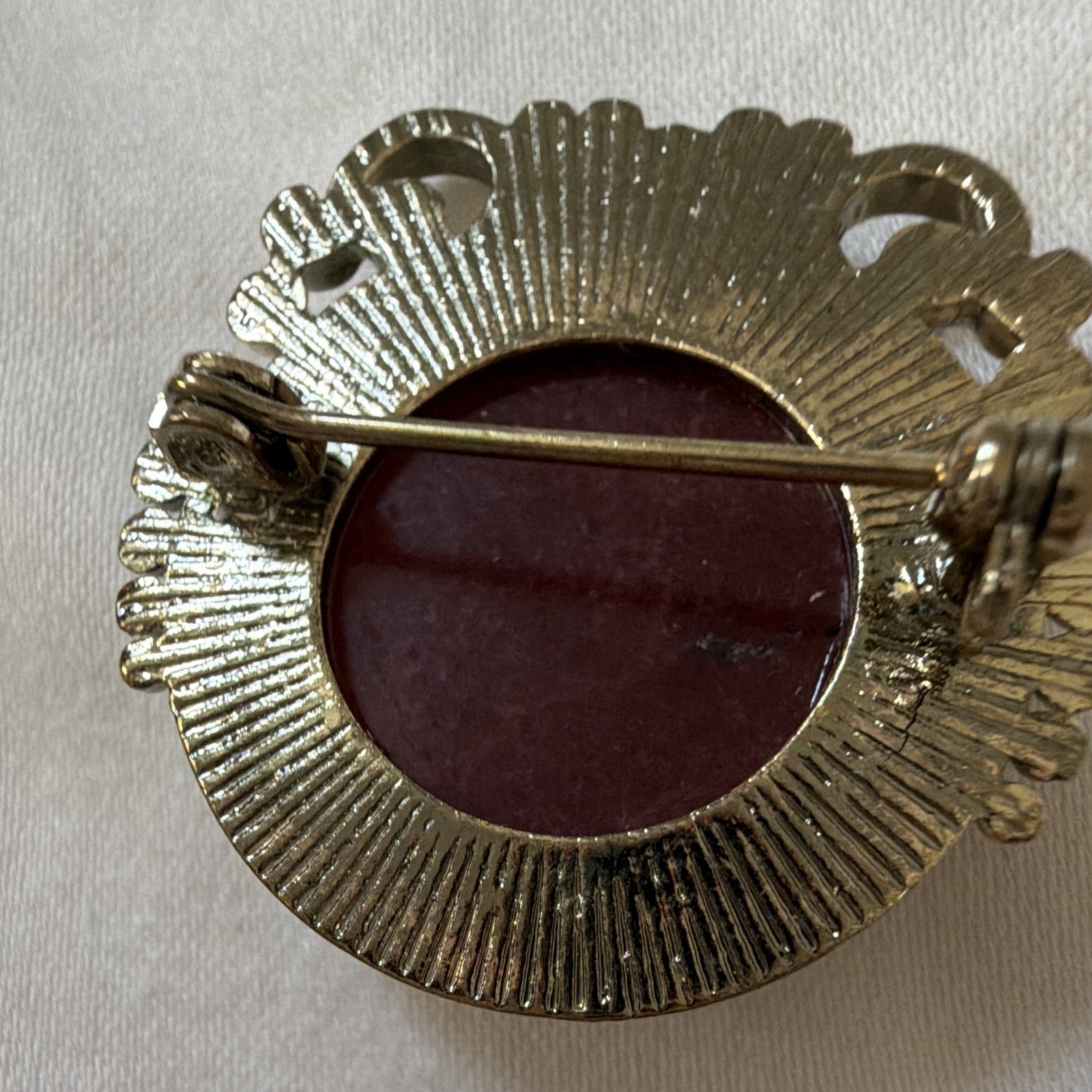 Lot of 2 Gold Tone Round Cabochon Brooch Pins White & Red Synthetic gemstones.