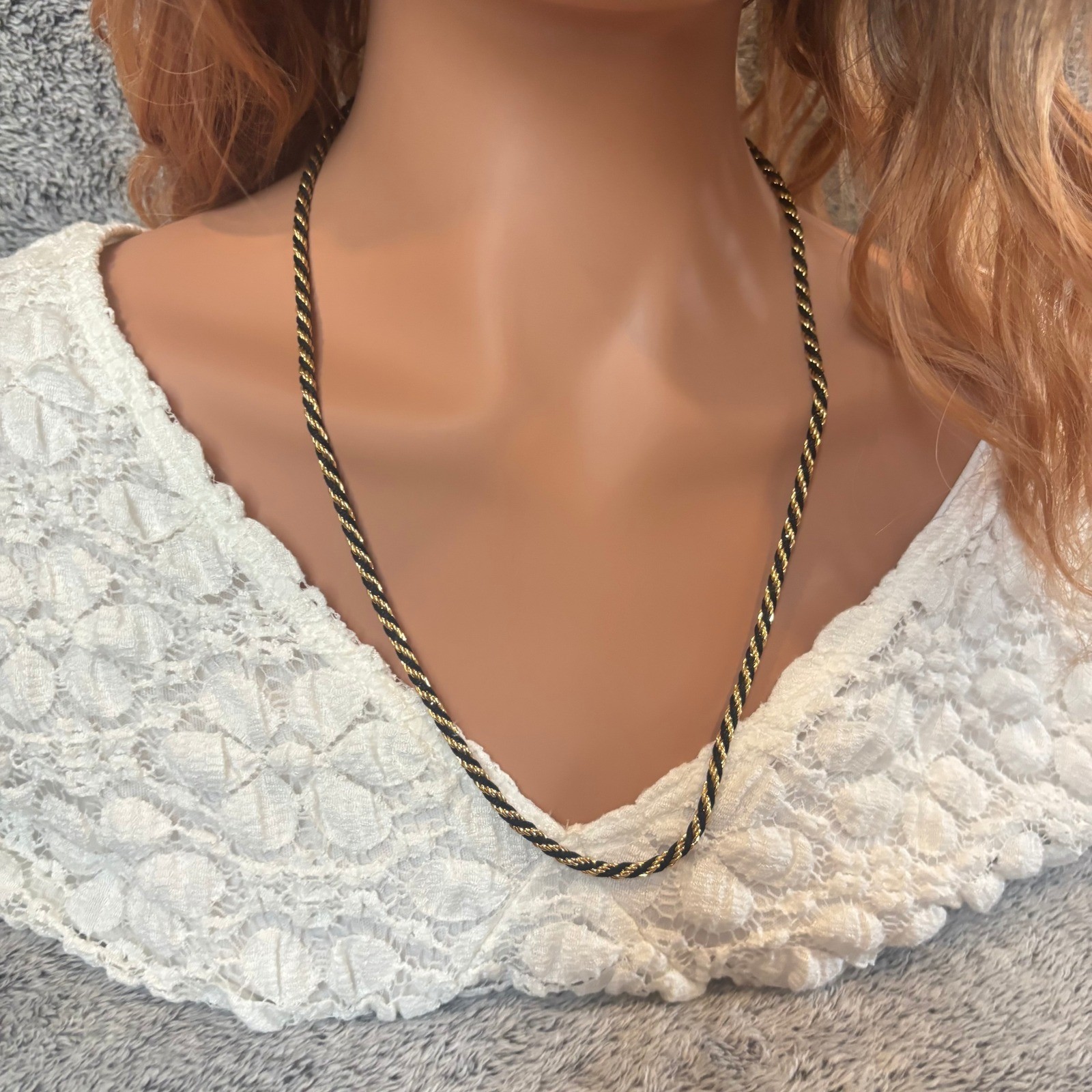 Vtg Trifari Rope Chain Necklace Black Gold Twisted Cord Old Money Preppy 21010