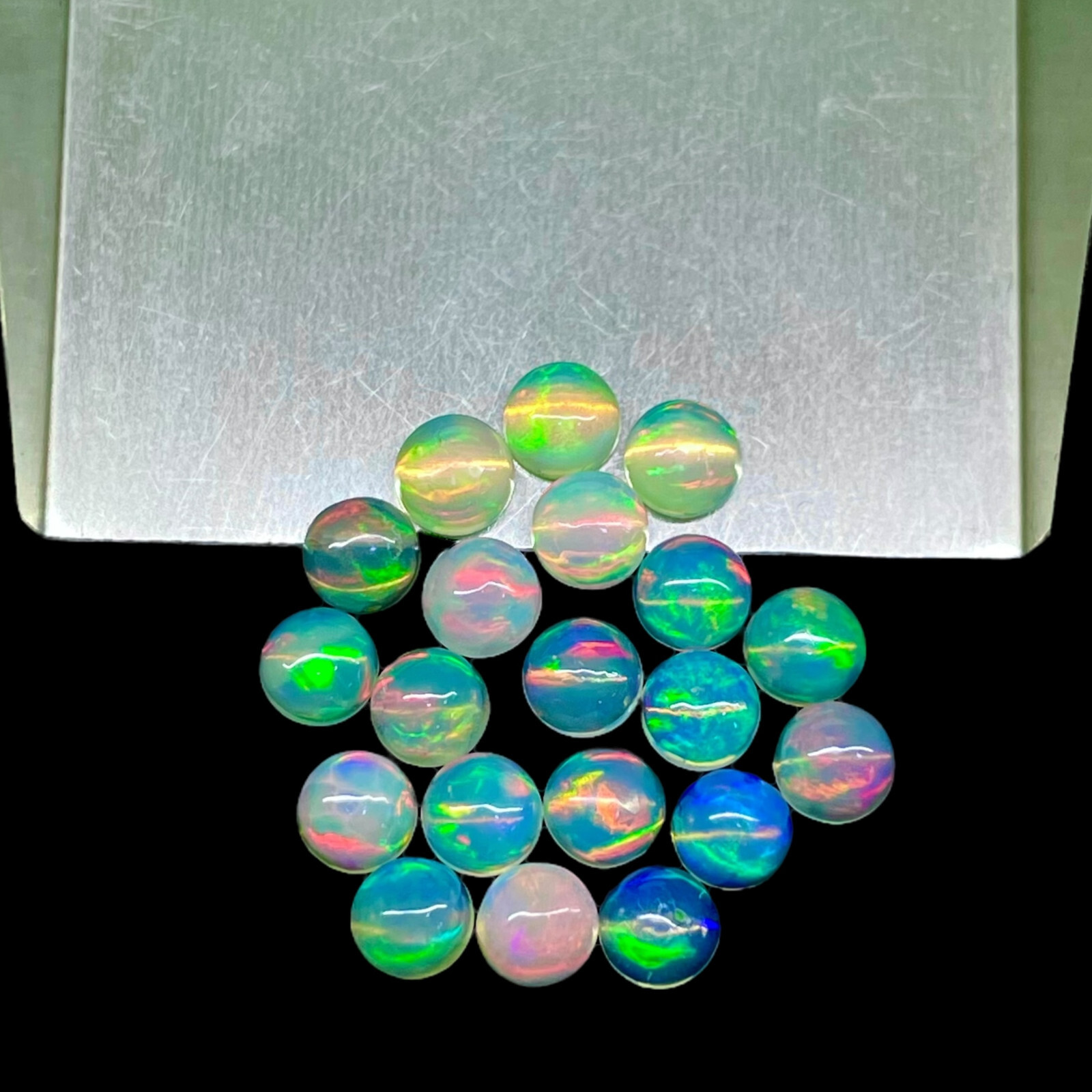 20 Pcs Natural Ethiopian Opal 4.3mm Round Flashy Loose Cabochon Gemstones Lot