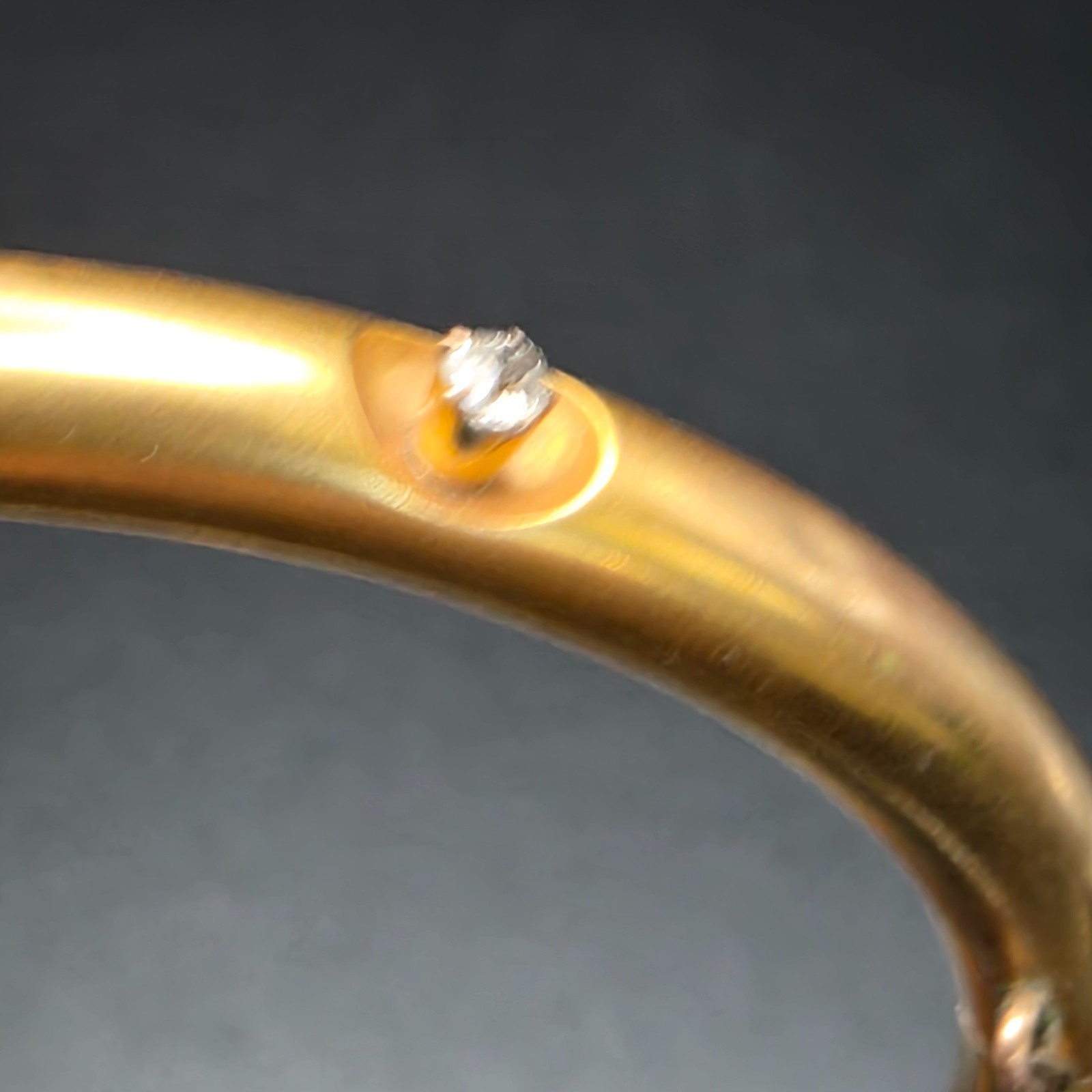Antique Victorian 14K Gold Belcher Set Hinged Bangle Bracelet. Estate Find 7.69g