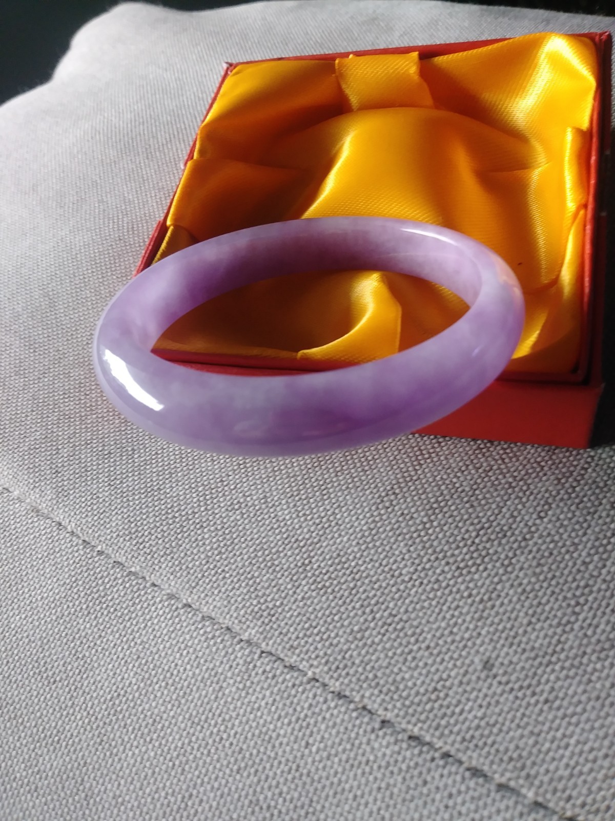 genuine lavender jade jadeite bangle 59mm/7.25″/50.0g
