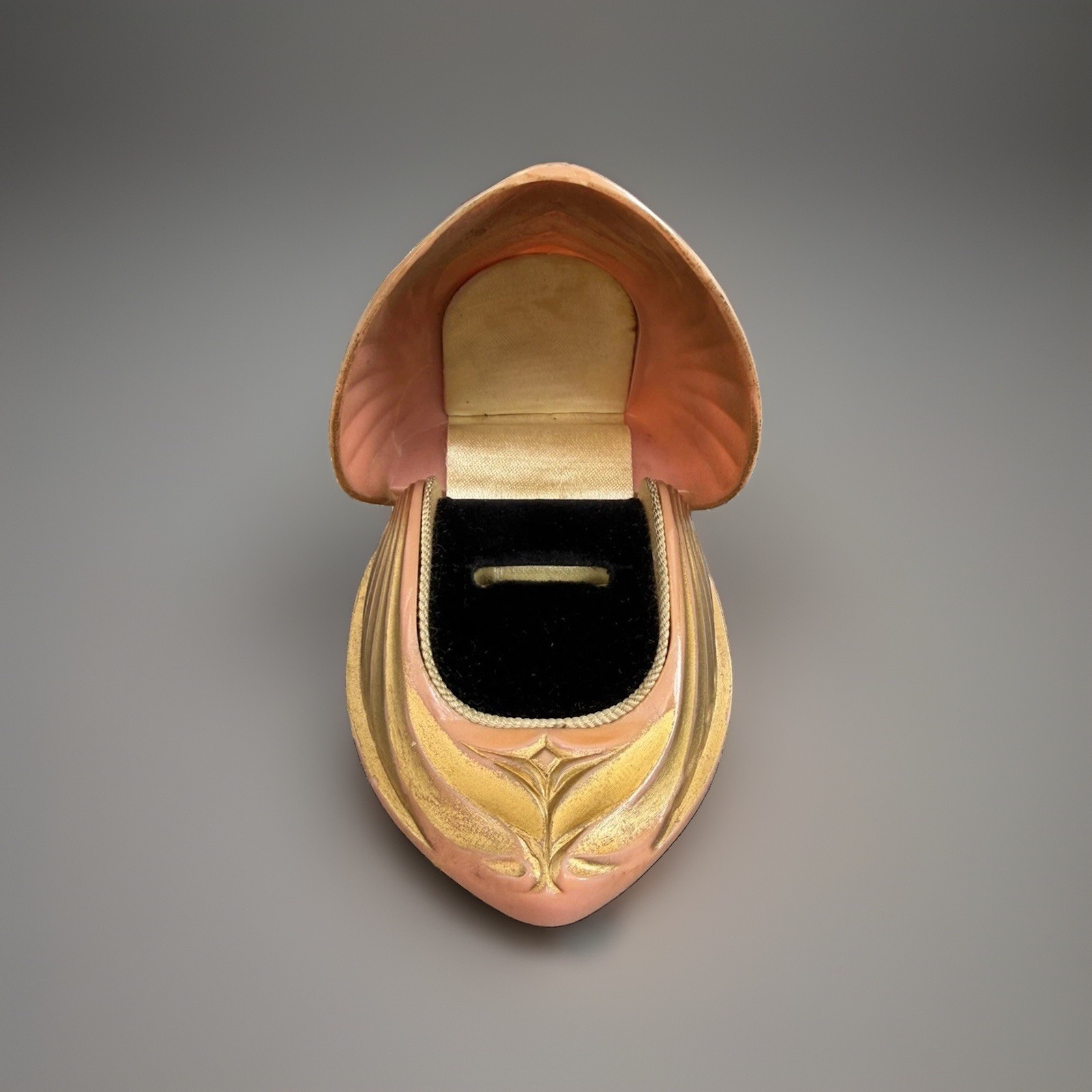 Vintage Warner Art Deco Clam Ring Box Peach Coral Celluloid Molded USA Antique