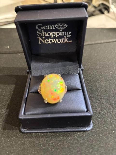 16.30 Ct Opal-.040 ctw Pink white Toumaline Diamond 14K gold ring