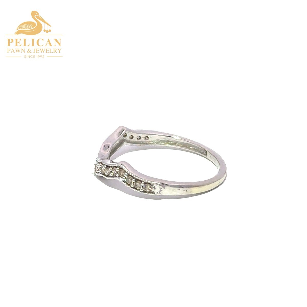 WOMEN’S 10K WHITE GOLD DIAMOND CONTOURED PAVE WEDDING BAND .140CTW ( (PDS037710)