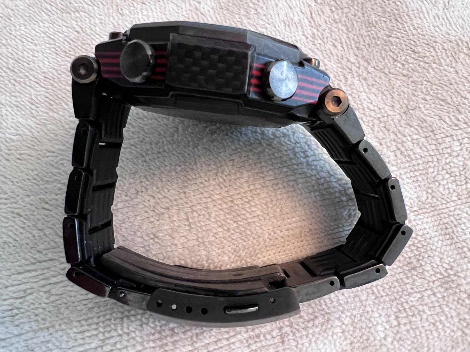 Casio G-shock MT-G MTG-B2000YBD-1AJF Bluetooth Solar Atomic Men’s Watch