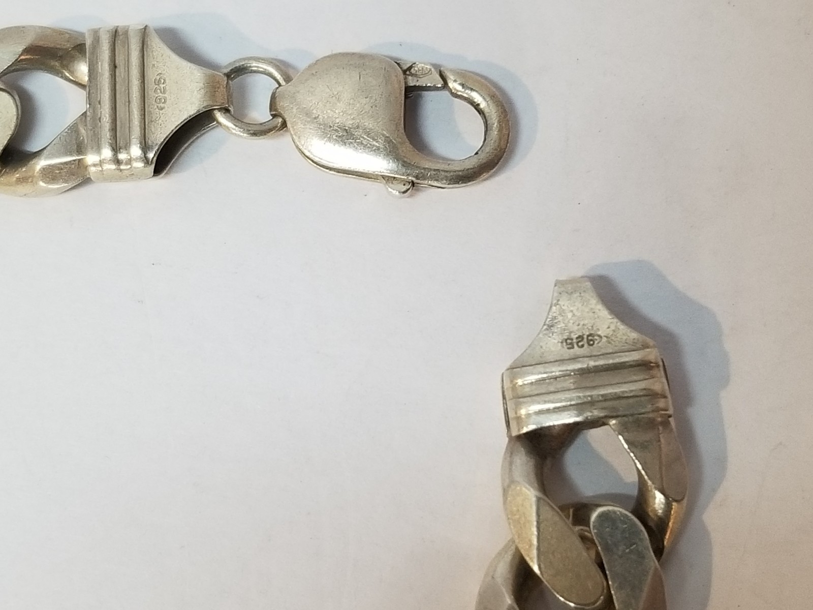 CLASSIC STERLING SILVER ITALIAN FIGARO LINK BRACELET ~ 49.5 Grams