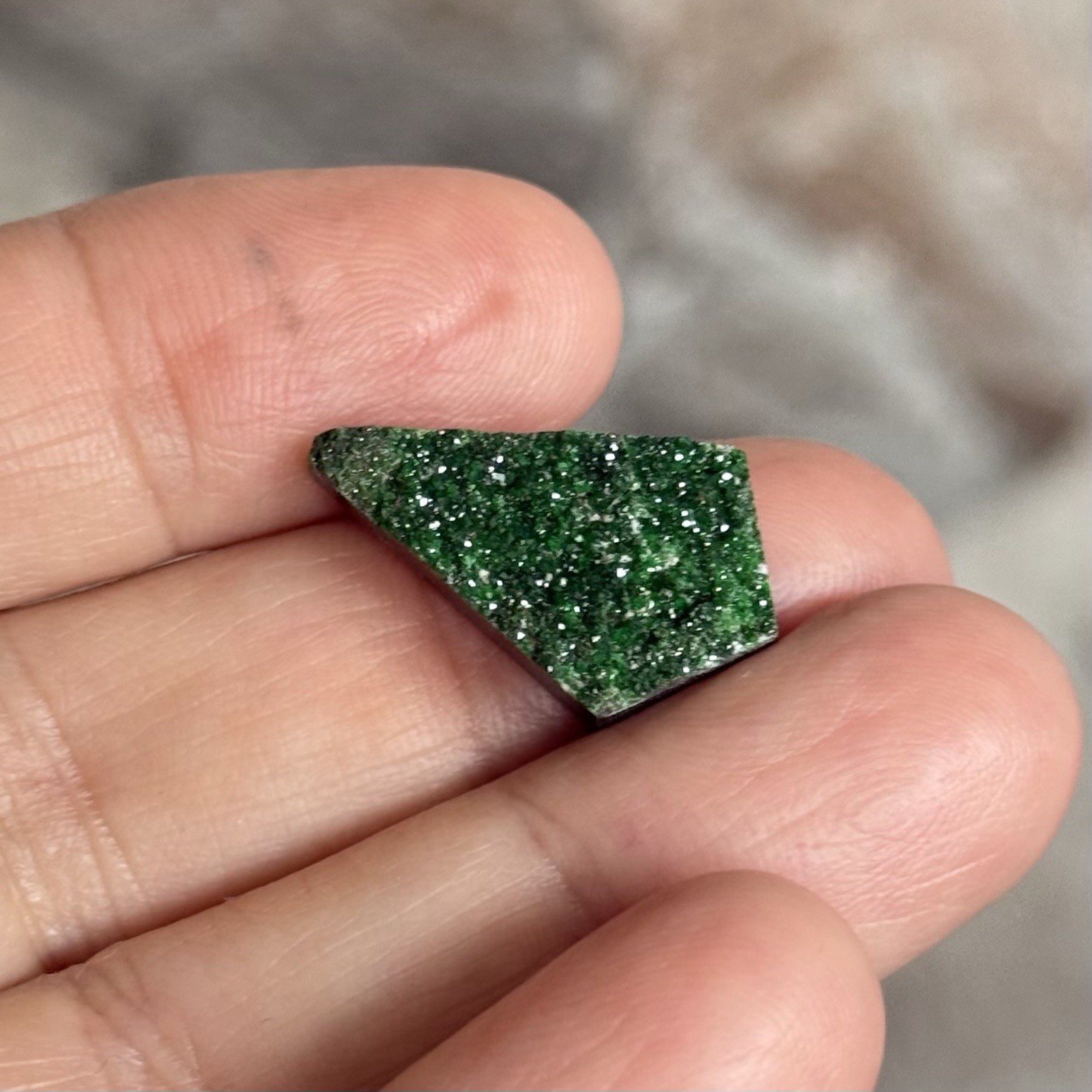 11.10ct 22x14x4.7mm Fine Uvarovite Green Garnet Drusy Kite Cabochon Loose Stone