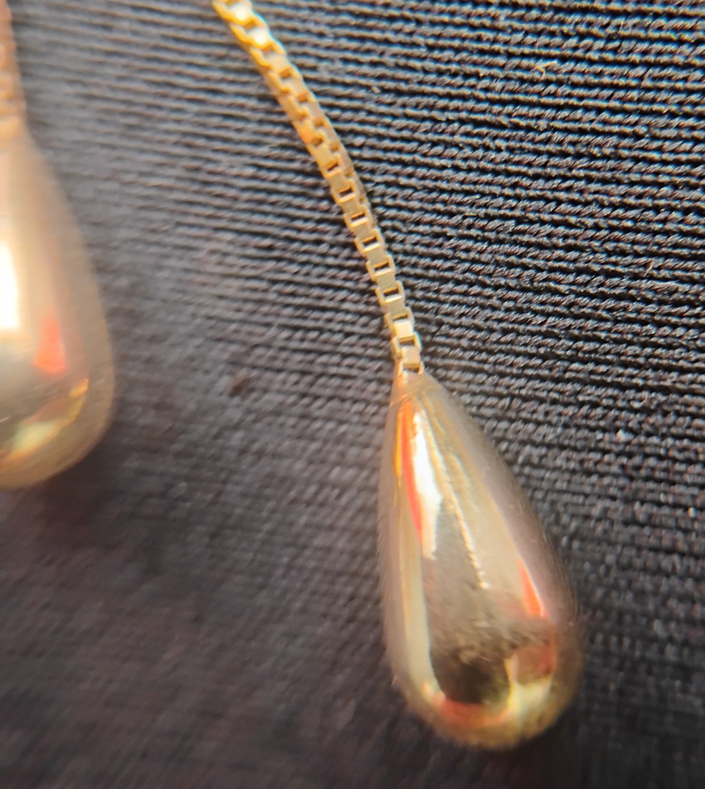 14k Yellow Gold 17″ 0.5mm Box Chain Link Necklace Y-Drop 4.5mm Teardrop Tassel