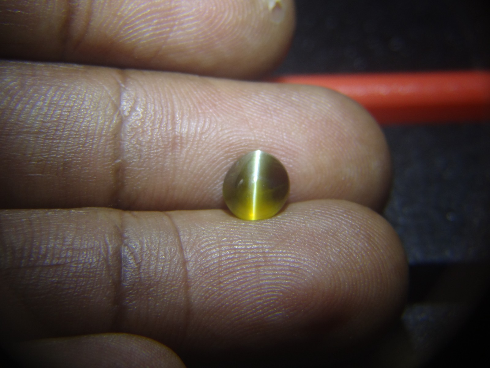 1.70 CT HONEY CHRYSOBERYL CATS EYE CEYLON NATURAL GEMSTONE -Delivery in 5-12 day