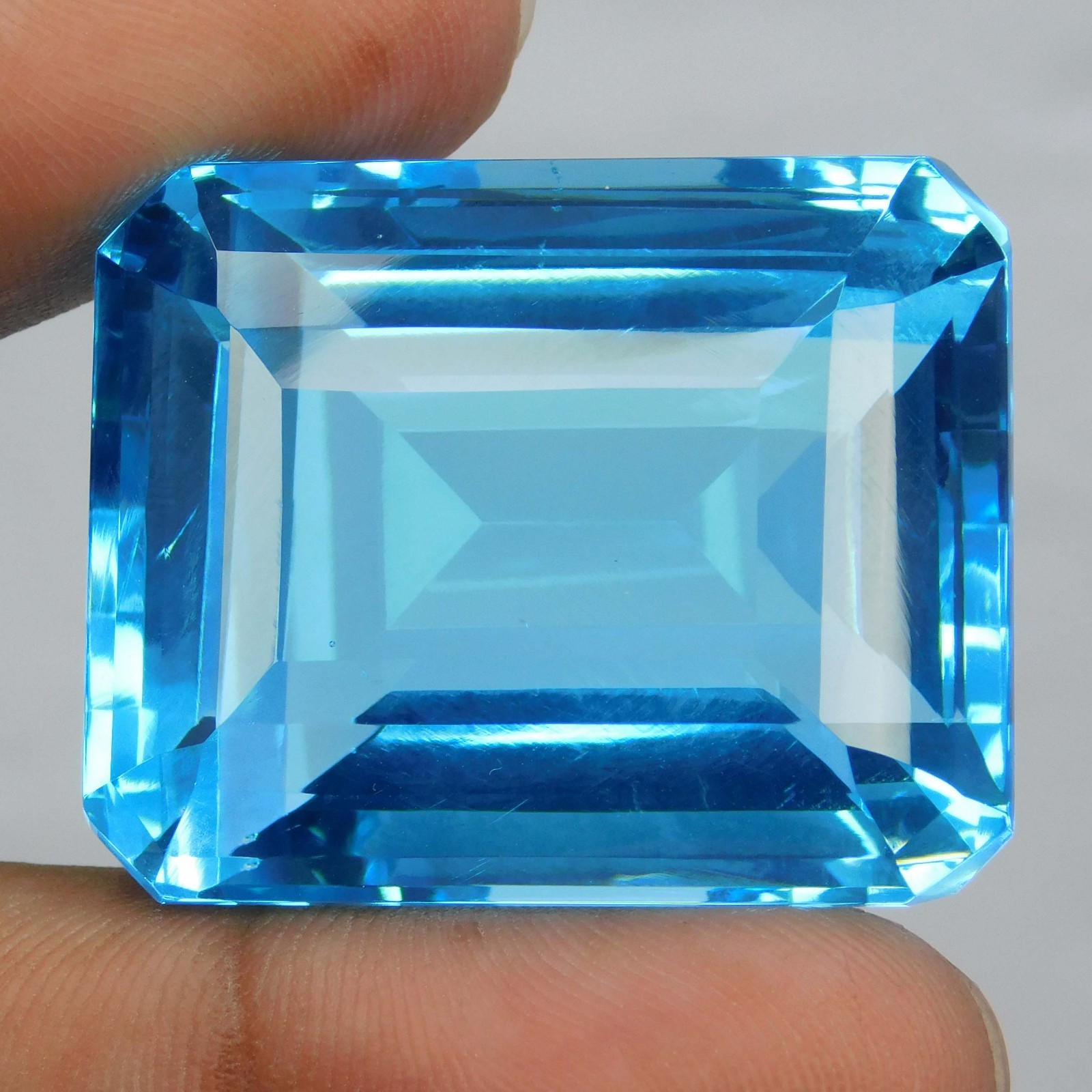 Certified 130.85 Ct Natural Blue Aquamarine Emerald Cut Brazil Rare Gemstone