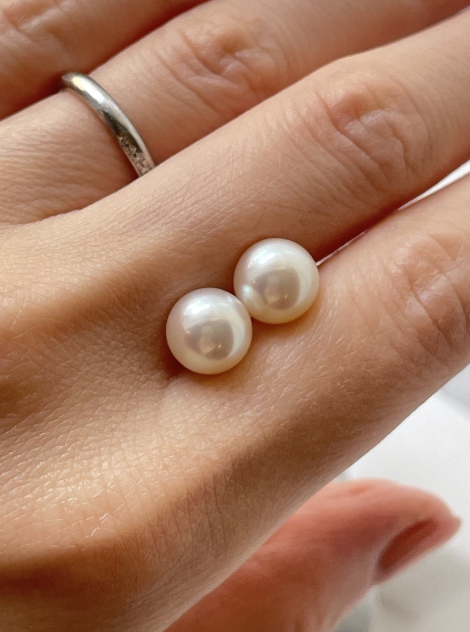 Japanese Akoya Pearl Stud Earrings 9mm Untreated Natural Color K14 Solid Gold
