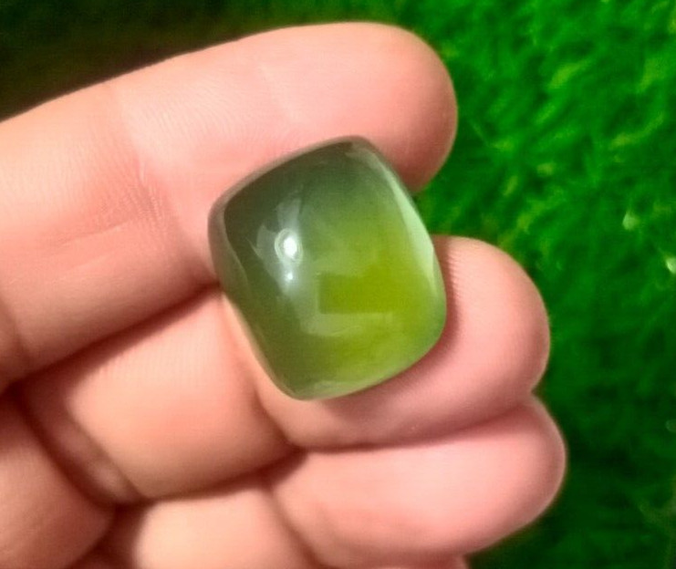 28.00 Carat Natural Loop Clean Serpentine Cabochon Loos Gemstone From Pakistan