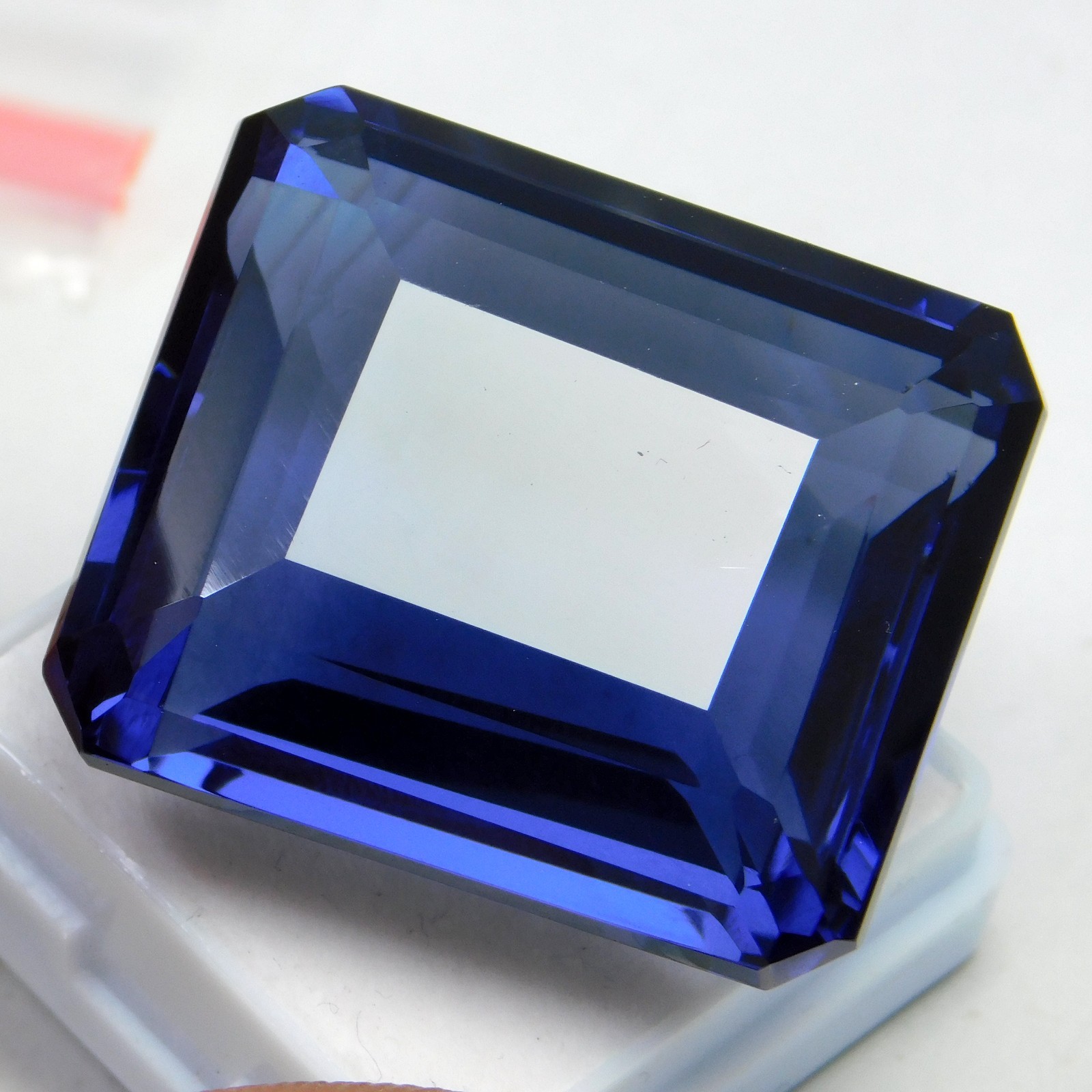 Certified 102.90 Ct Natural Blue Tanzanite Wonderful Gemstone From Tanzania
