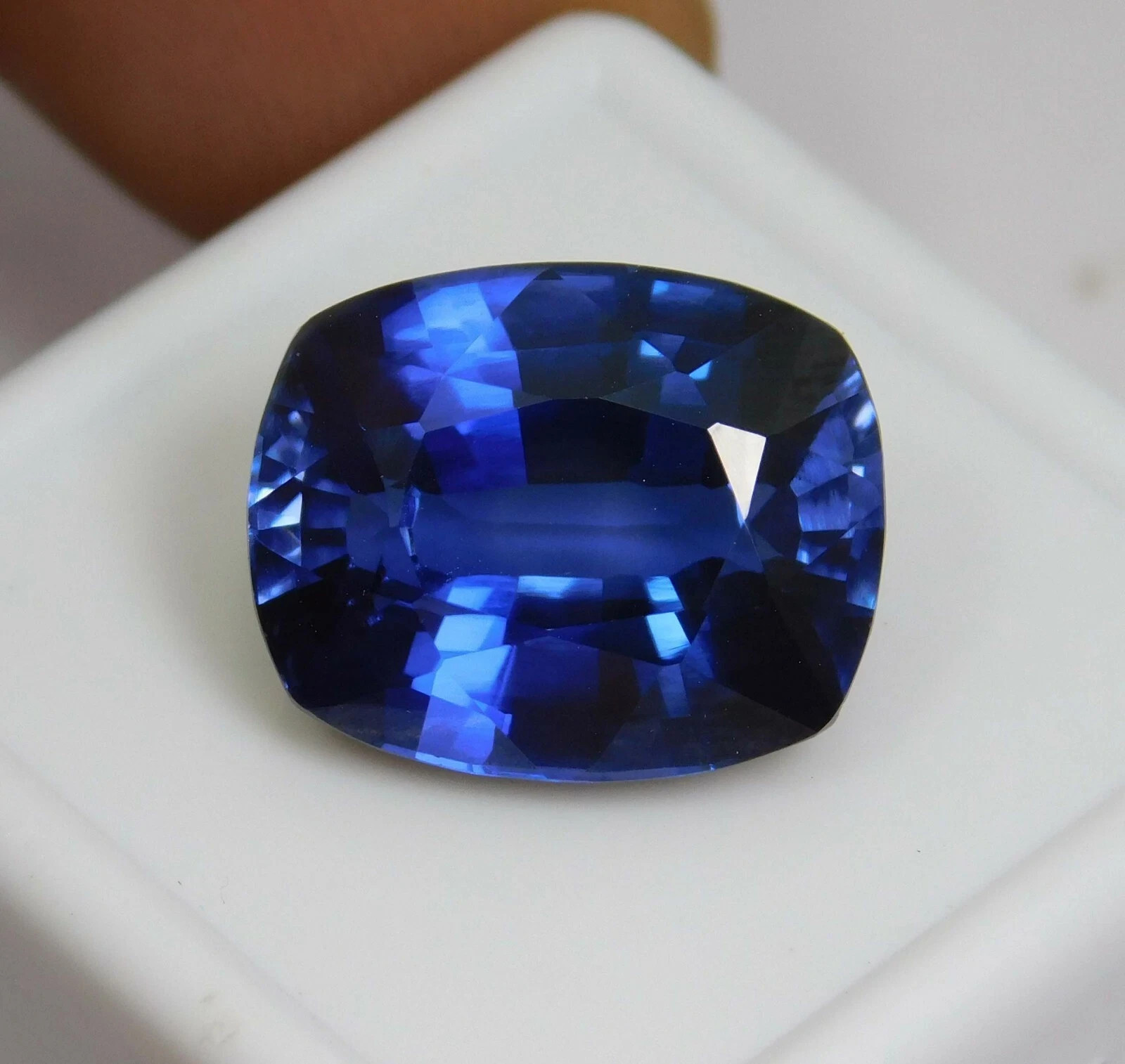 10.00 Ct Flawless Natural Royal Blue Sapphire Certified Cushion Rare Gemstone