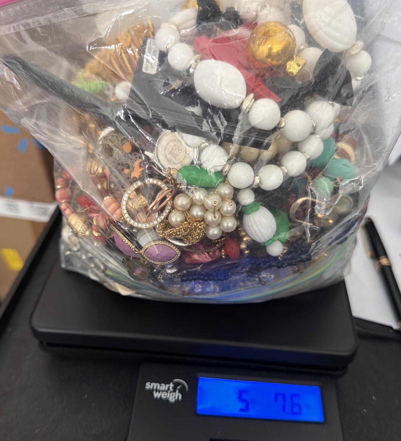 5.76 Lbs Bulk Craft Jewelry Lot Junk Repurpose Beads Wearable As Pictured As Is