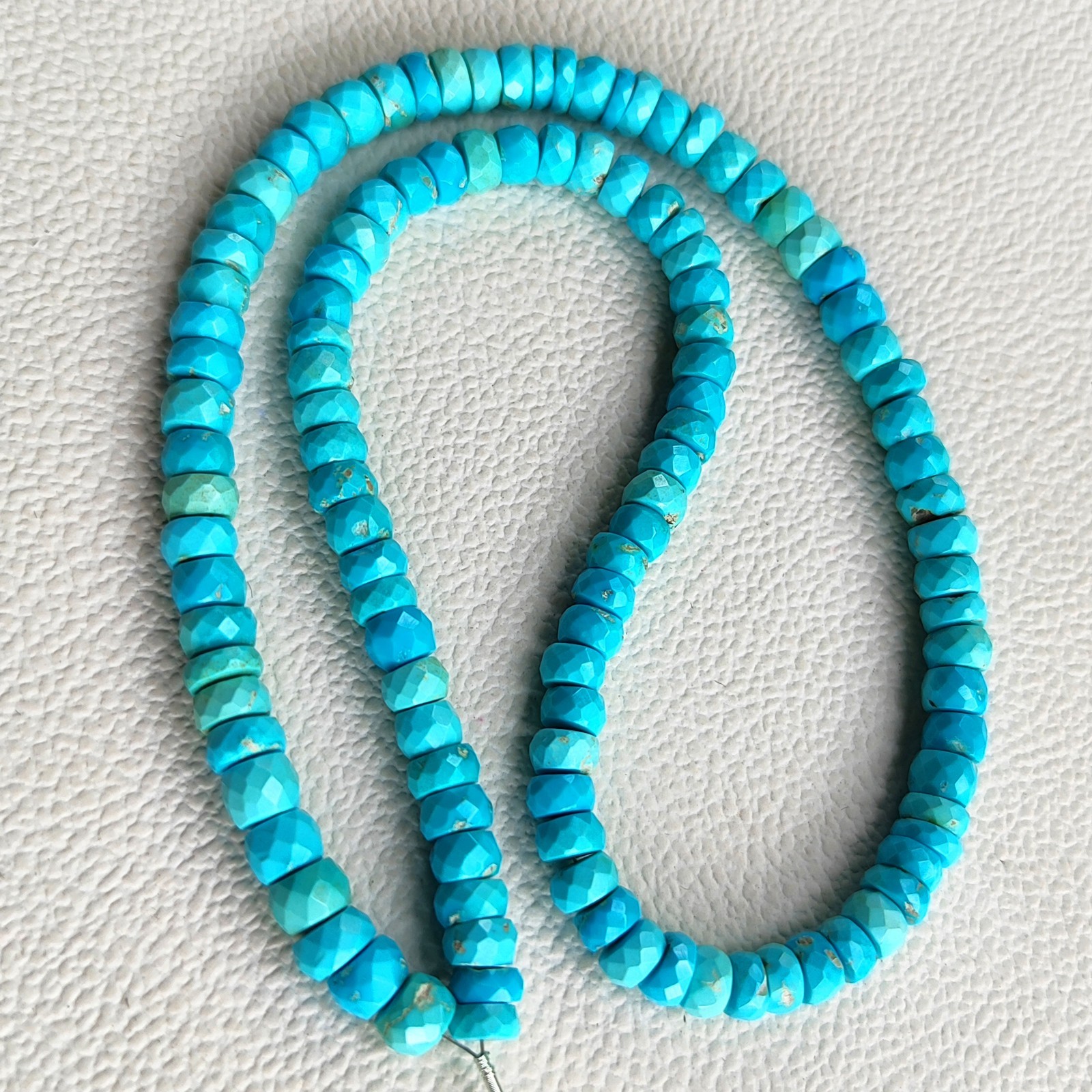 Arizona Turquoise Faceted Rondelle Beads 4-6mm Size 16″ Gemstone Strand