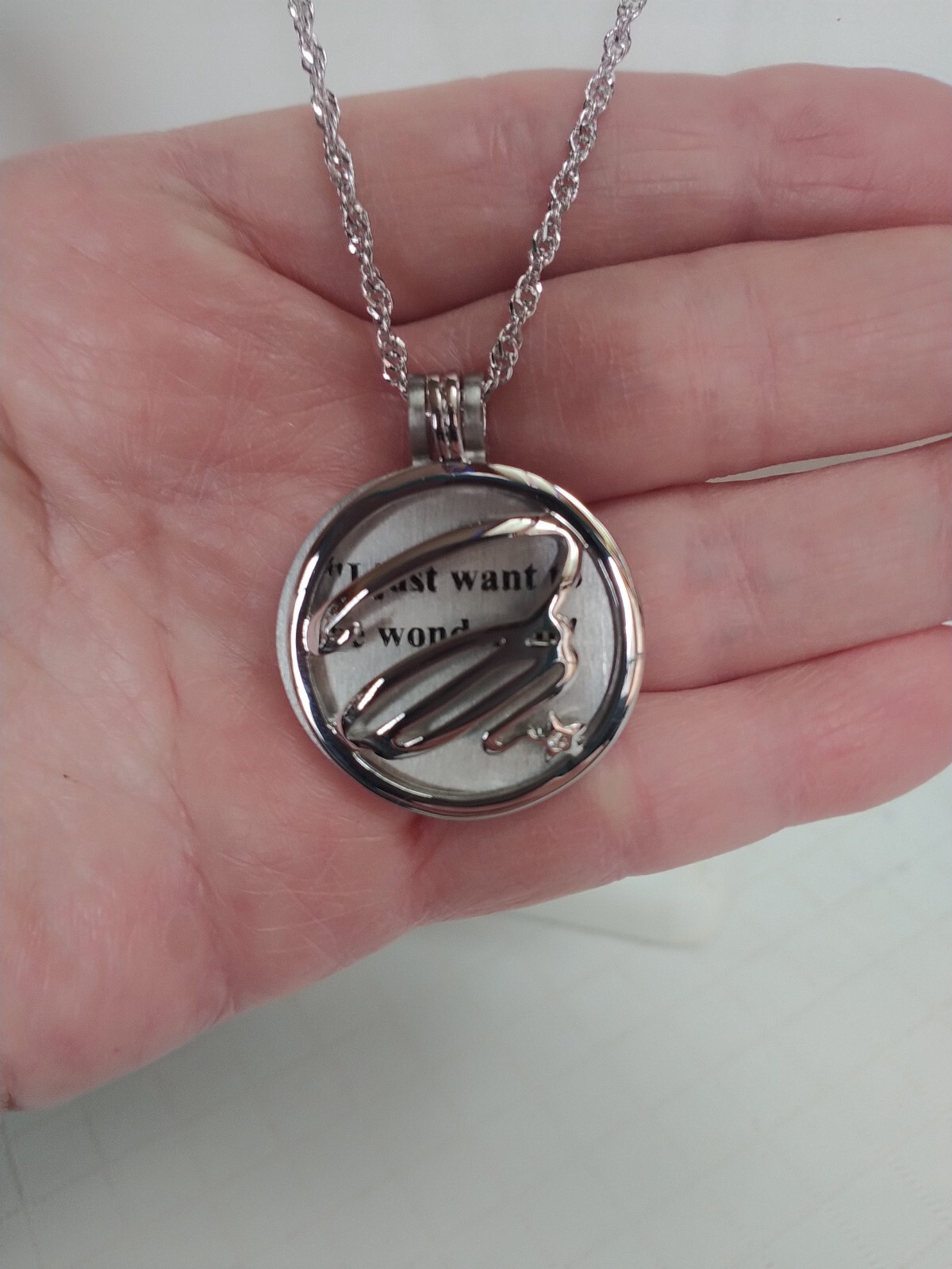 Marilyn Monroe “I Just Want to be Wonderful” Stainless Steel Pendant 18″
