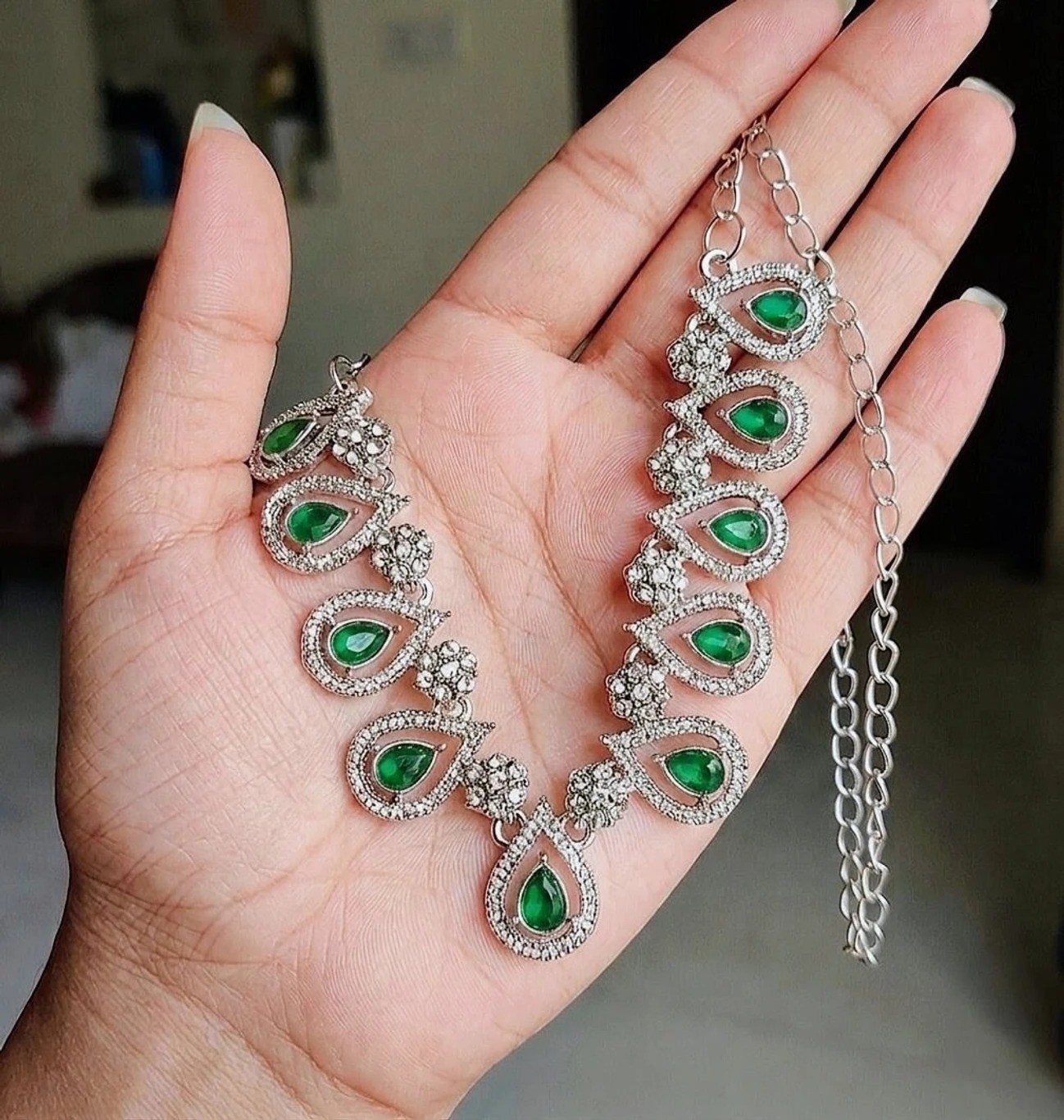 Elegant Emerald Green Necklace Sparkle Style Every Occasion lab created stone