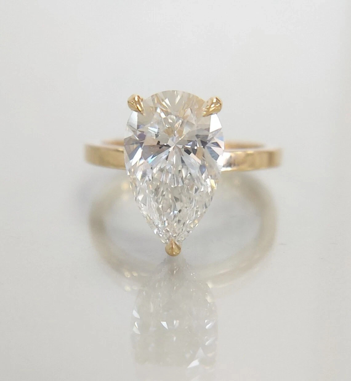 IGI 2.15 Ct Pear F-VS1 Lab Grown Diamond Women Promise Halo Ring 14K Yellow Gold