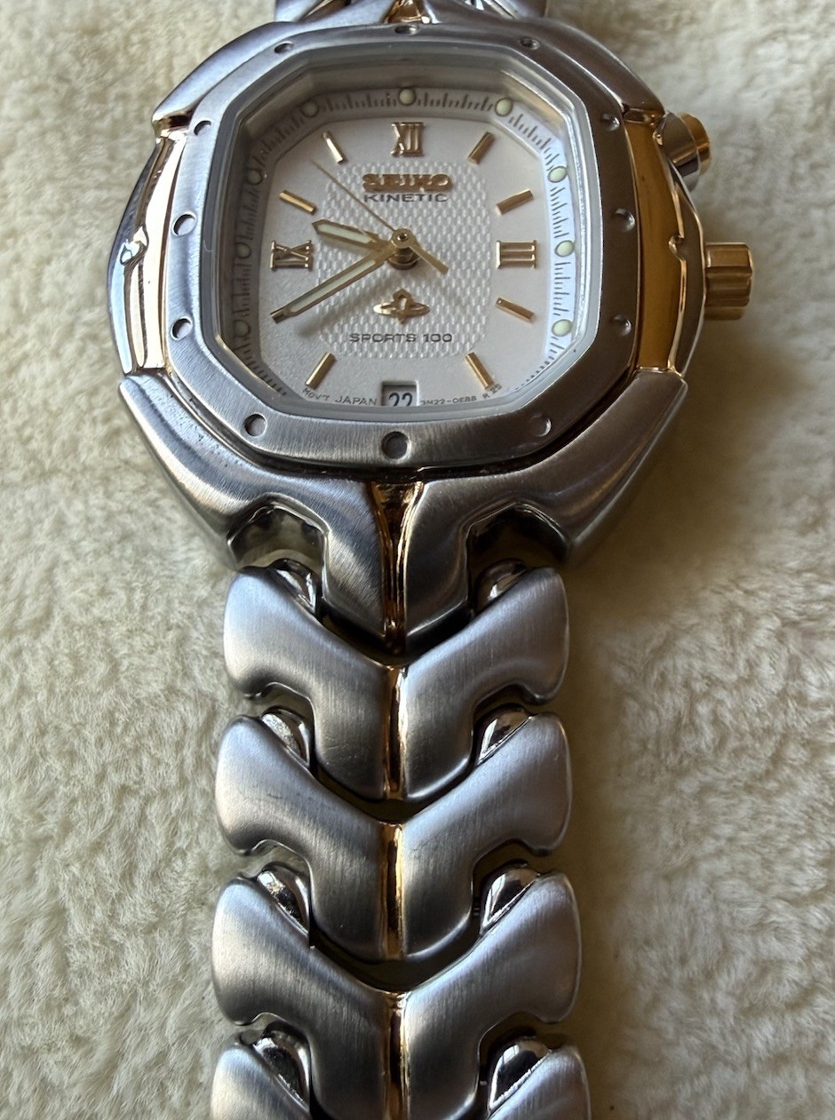 Seiko Kinetic Men’s Two-Tone Stainless Tonneau Watch 100m Date Analog