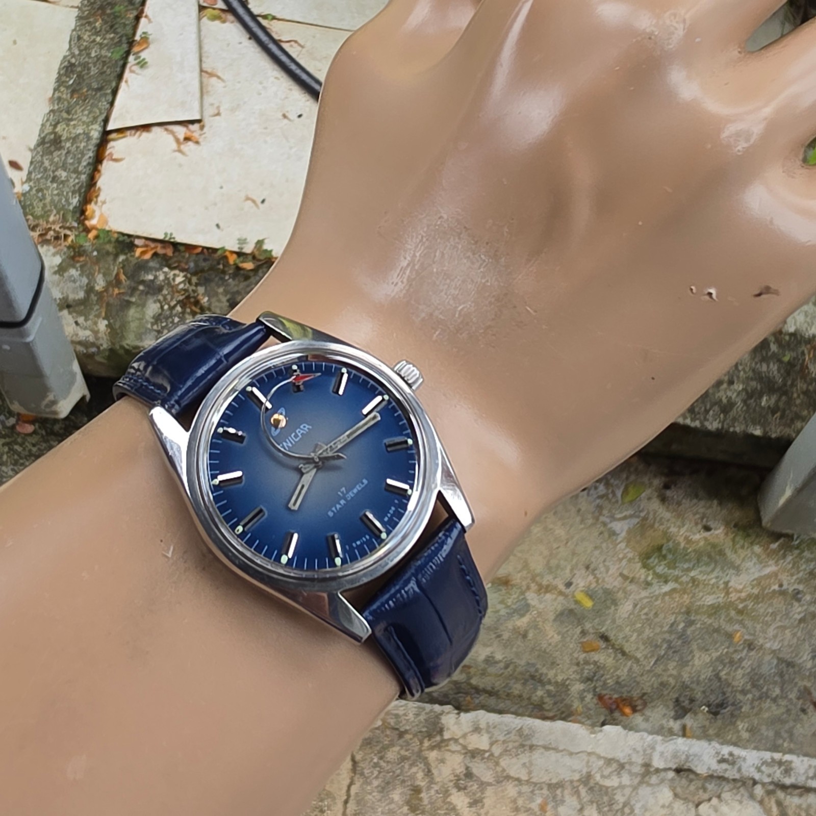 Vintage ENICAR men’s manual wind watch Rocket second hand swiss 1970s