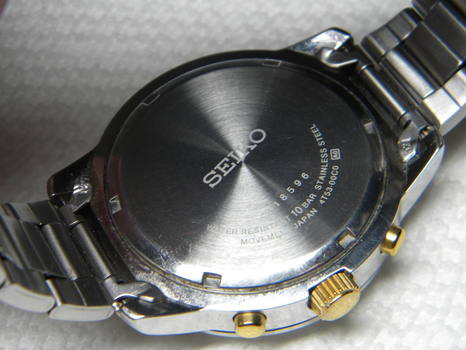 Seiko Chronograph 100M 4T53-00C0 with White Dial Very Short Band is Running