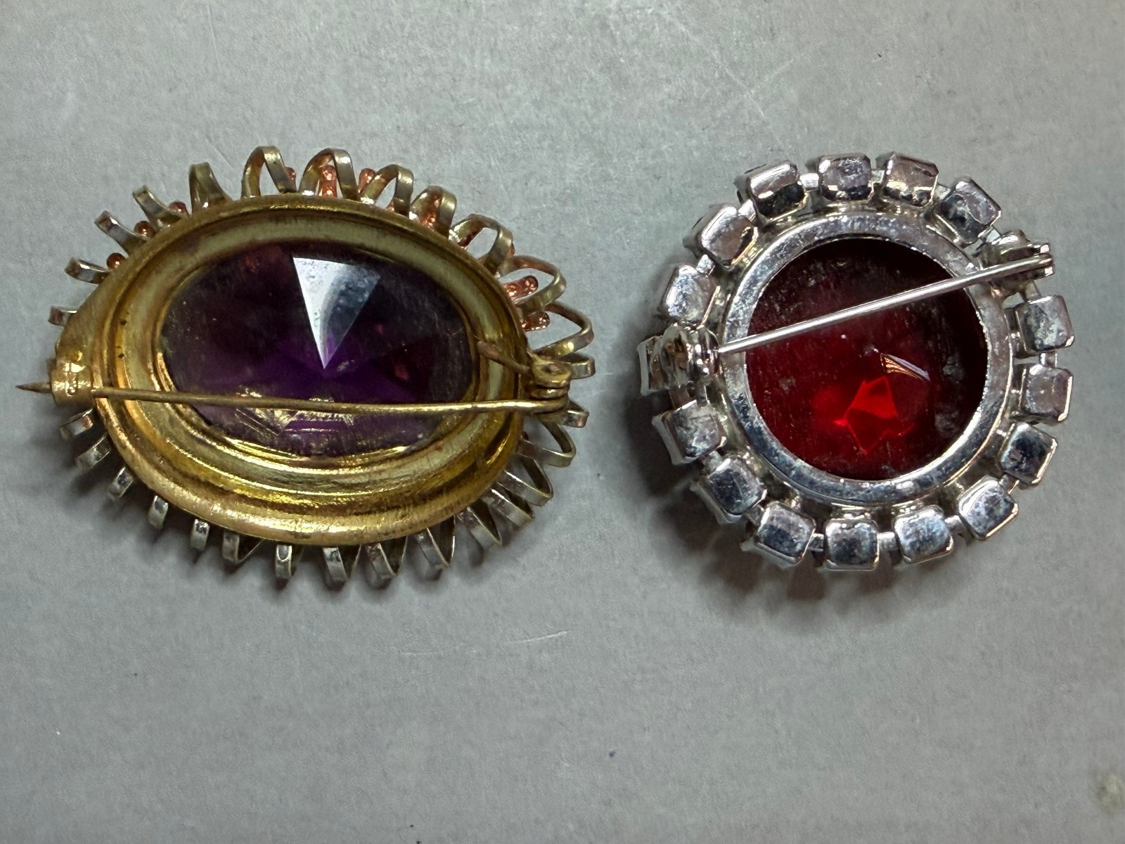 Vintage Costume Jewelry Lot Signed AVON Czech Jablonec USSR Brooches Earrings Se