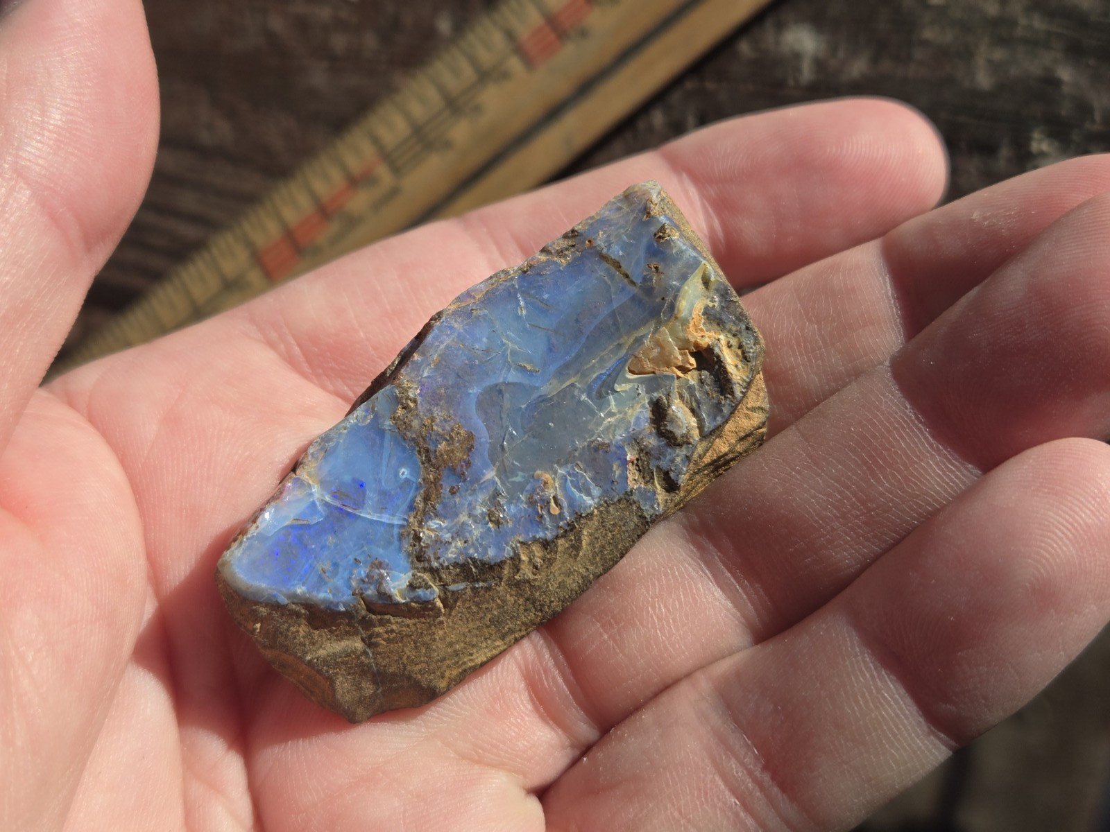 Opal Specimen rough as found 42 grams