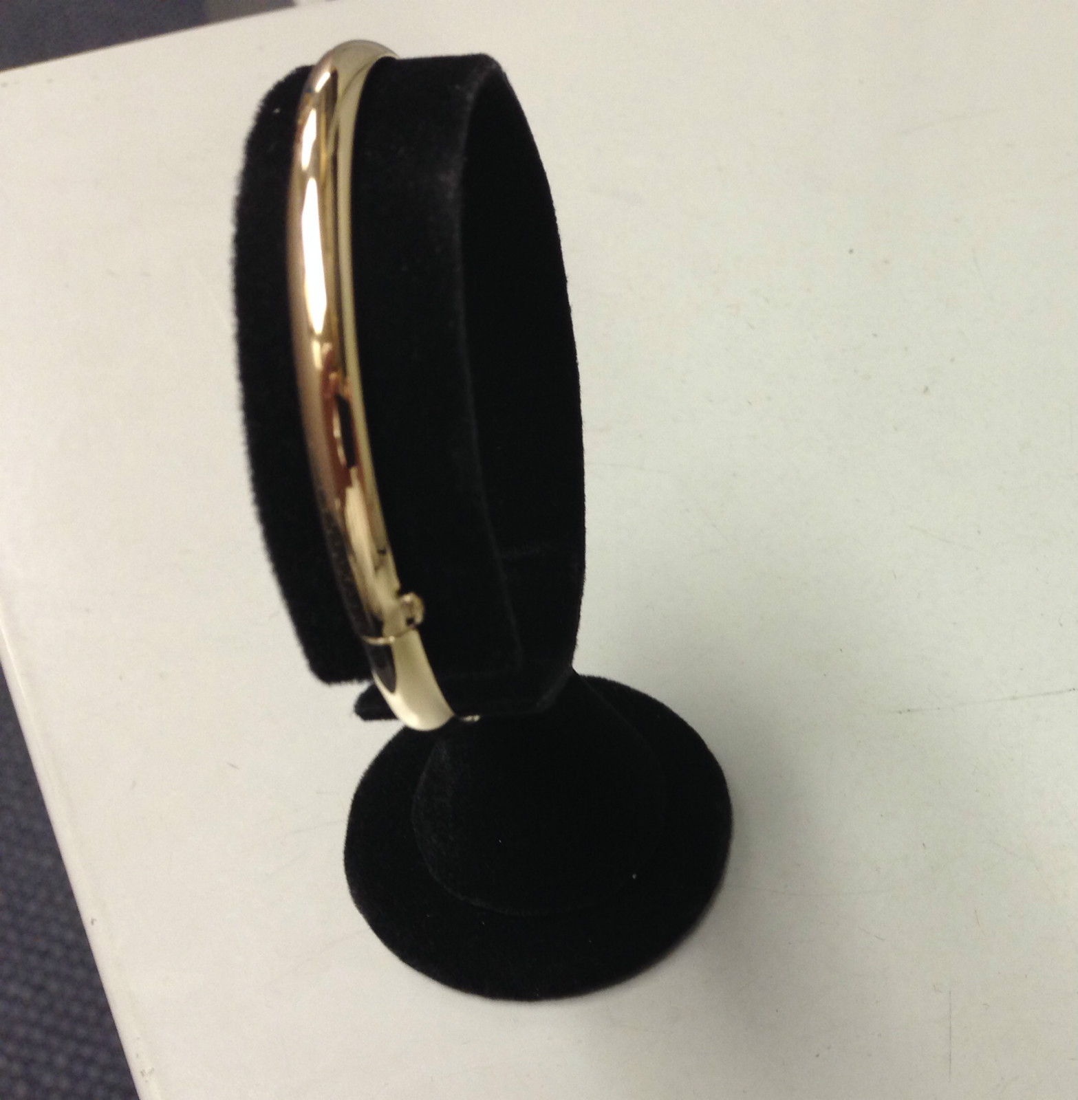 14k Yellow Gold Shiny Dome Hinged Bangle/Bracelet 6mm, 4/16″ 7 Grams, 7 Inch