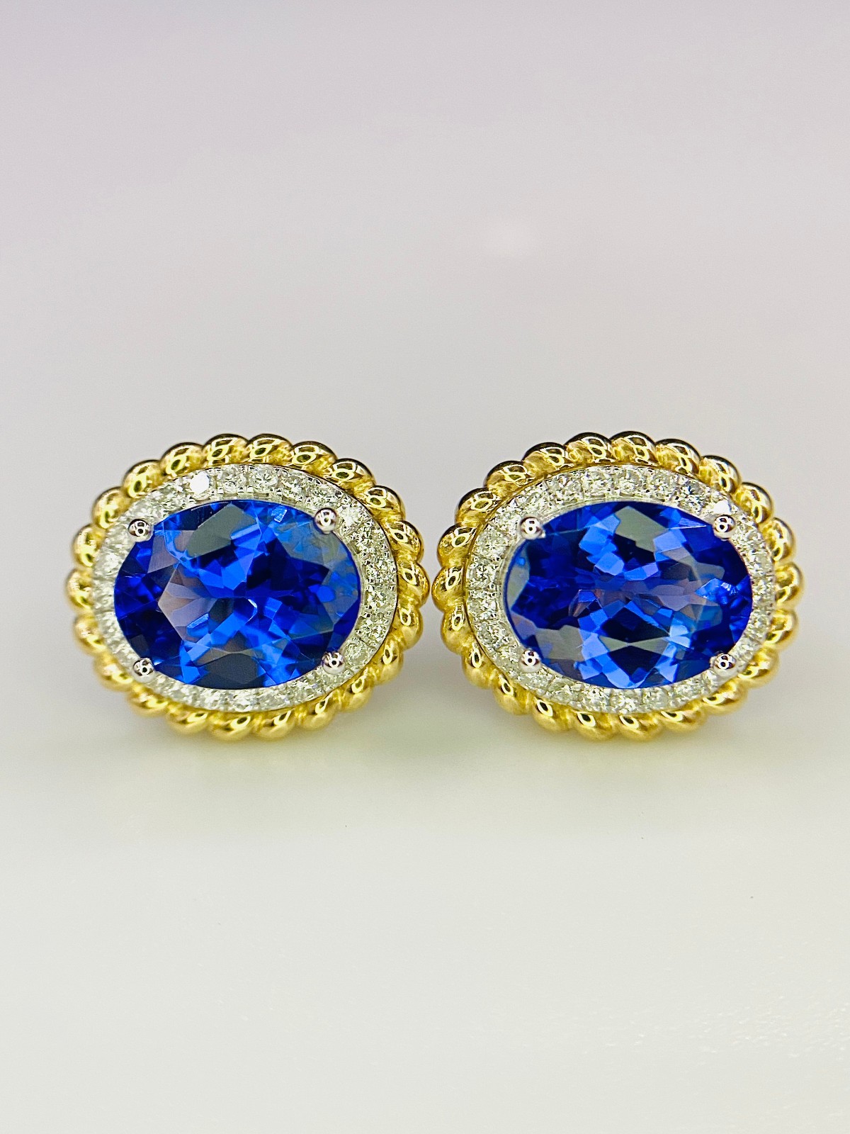 GIL Certified 14K Yellow White Gold Tanzanit & Diamond Earrings Natural Gemstone