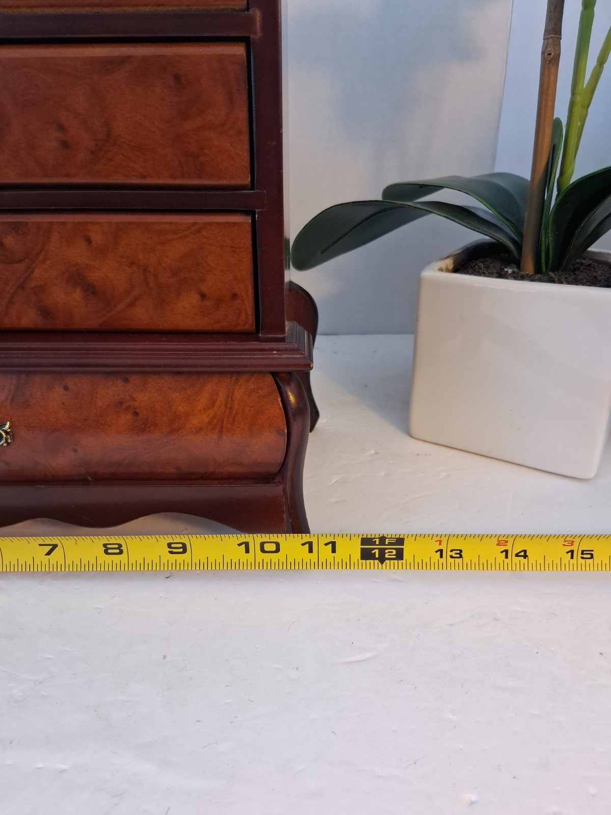 VTG ’90s “Powell” Wood Jewelry Bombe Chest; 4 Drawer Bombe Cabinet Burled Wood