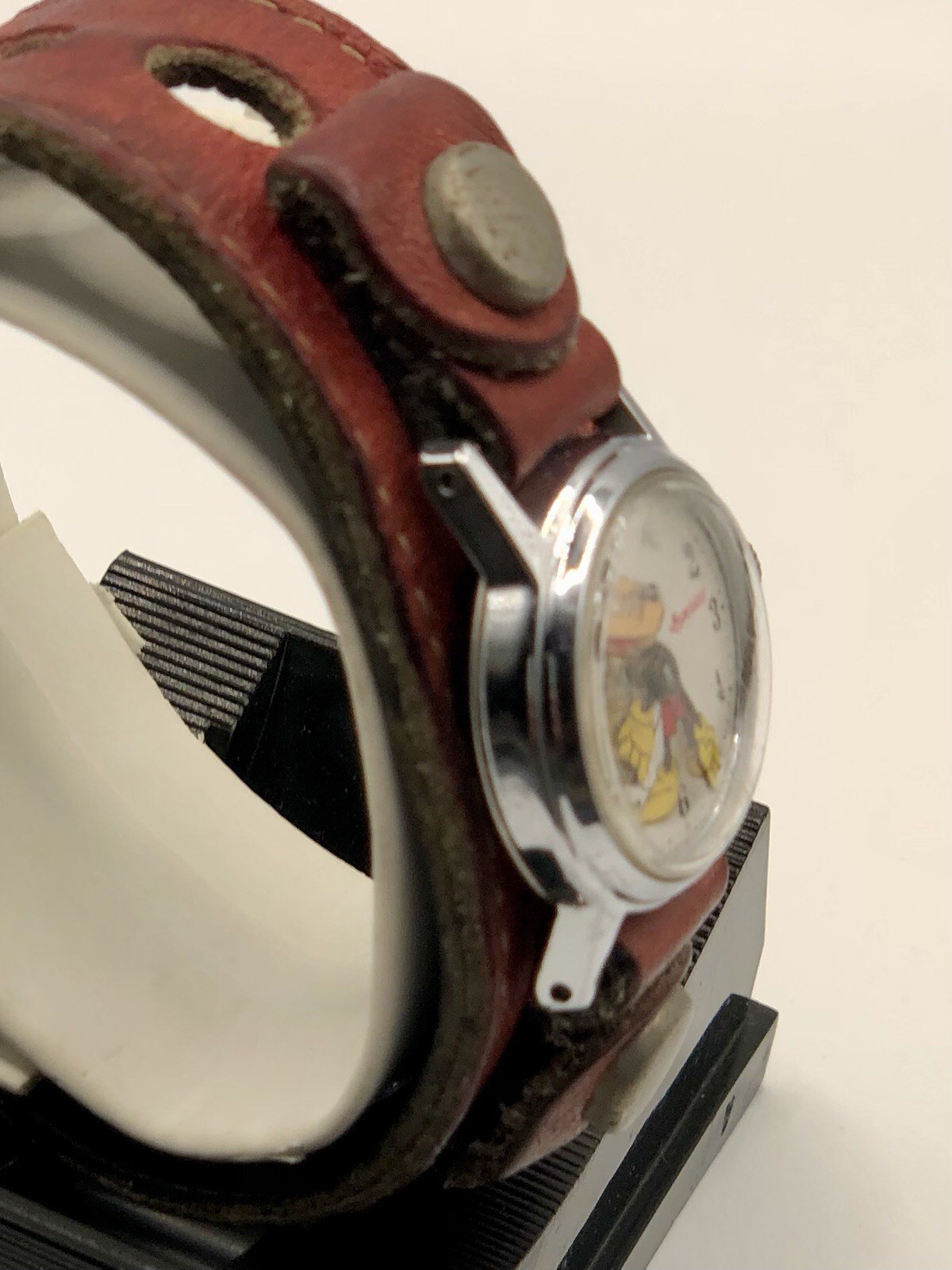 Vintage 1971 Ingersoll Mickey Mouse Mechanical Watch~24mm, Original Band~Runs ✅