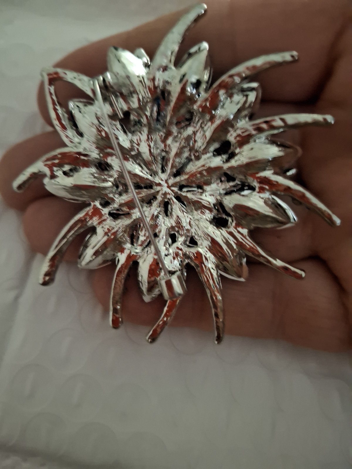 Silver Tone Flower Brooch Pin Blue Marquise Rhinestone Prong Set