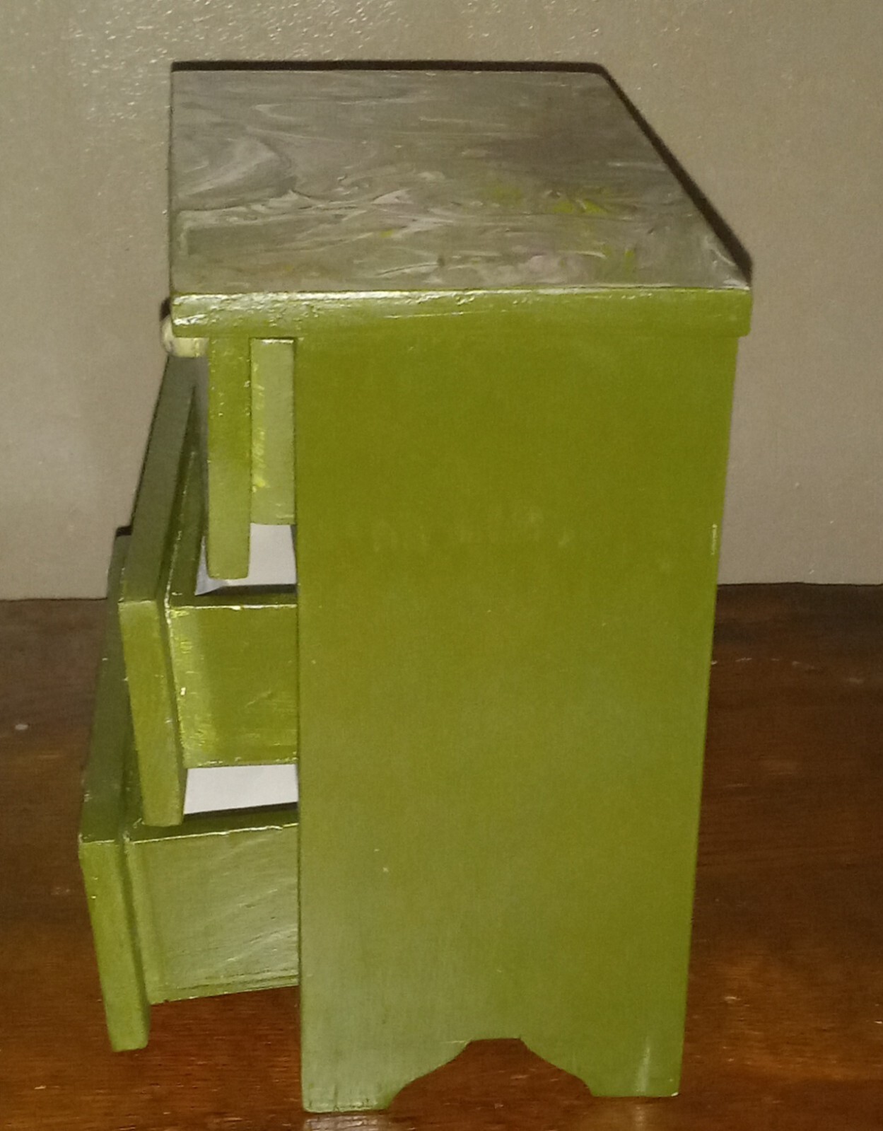 Wooden Hand Crafted Hand Painted Table Top 3 Drawer Jewelry Or Trinket Box 7″x4″
