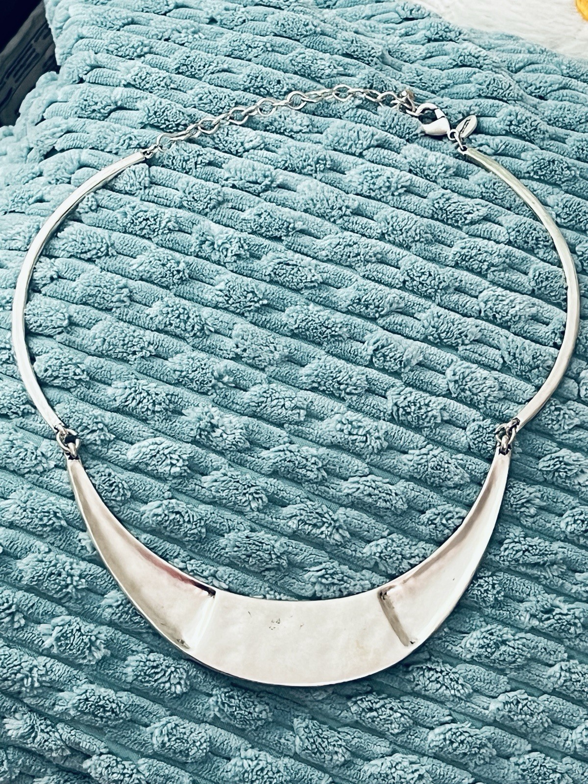 Chico Necklace Bib Style. Excellent Condition