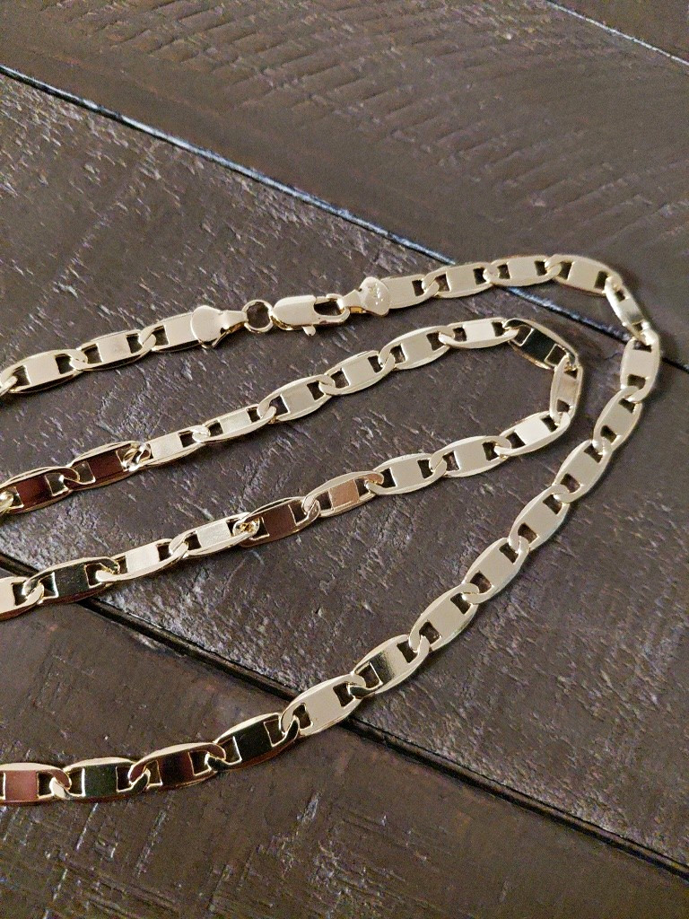 14K Yellow Gold Plated Valentino Figaro Chain Necklace 24in Lobster Clasp Signed