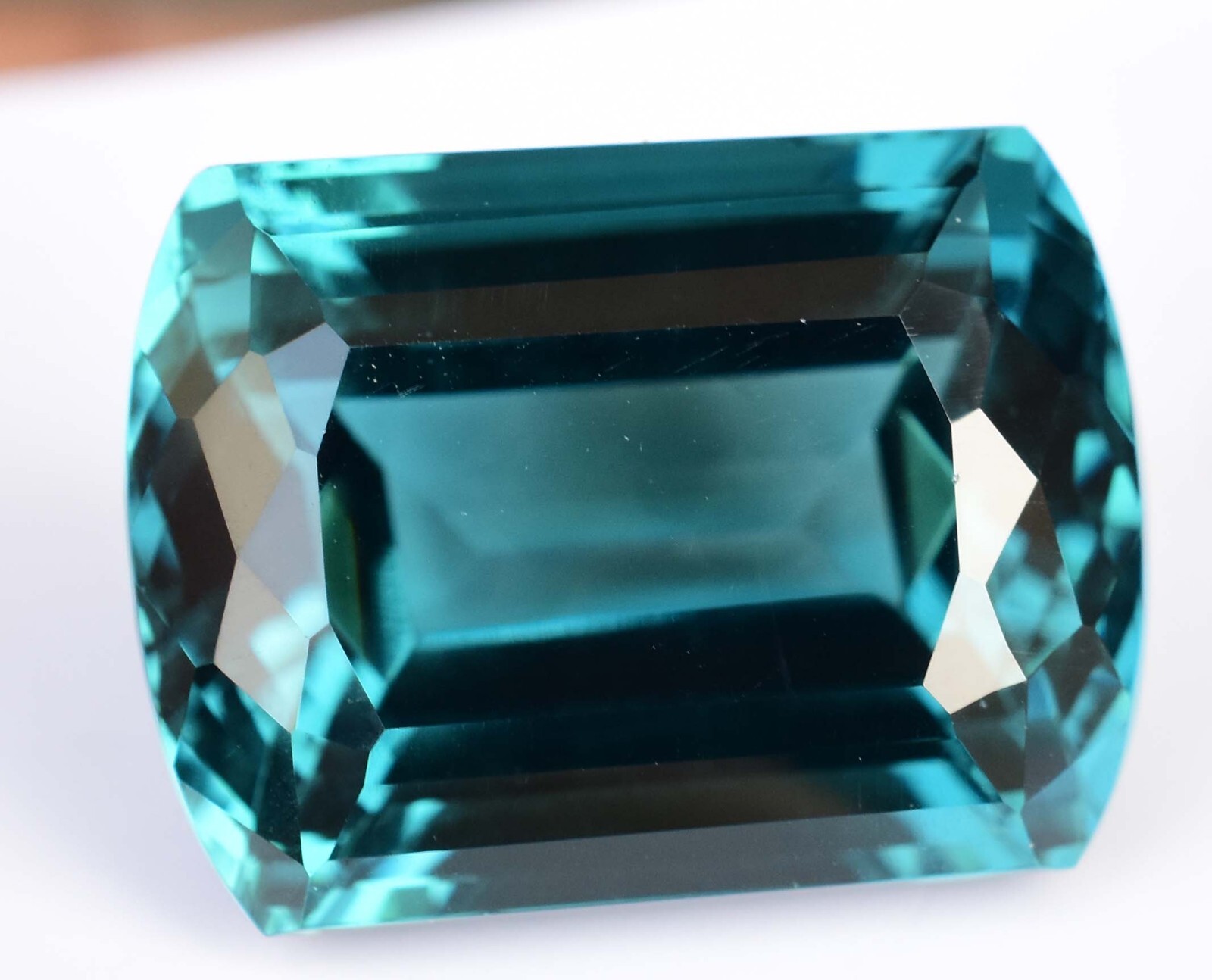37.40 Ct Natural Paraiba Tourmaline Greenish Neon Blue Copper Certified Gemstone