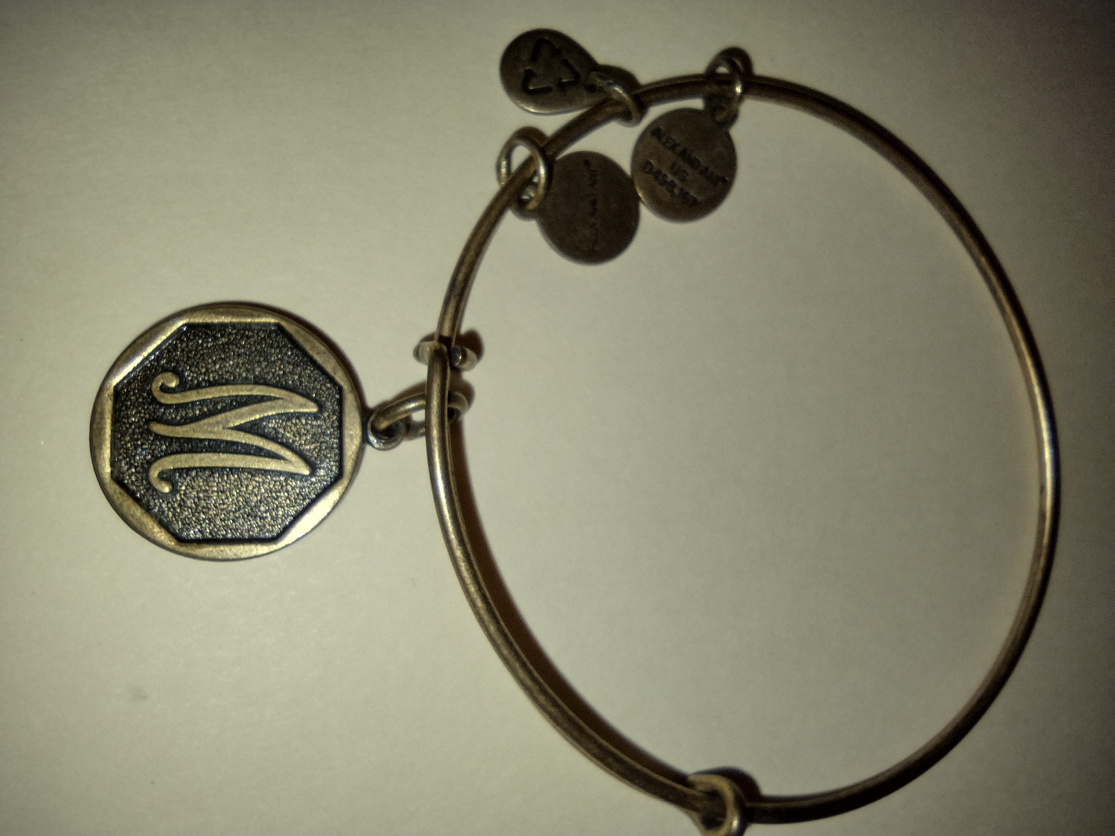 alex and ani energy bracelets Initials C, K, M, M, S-Lot of 5, color varies