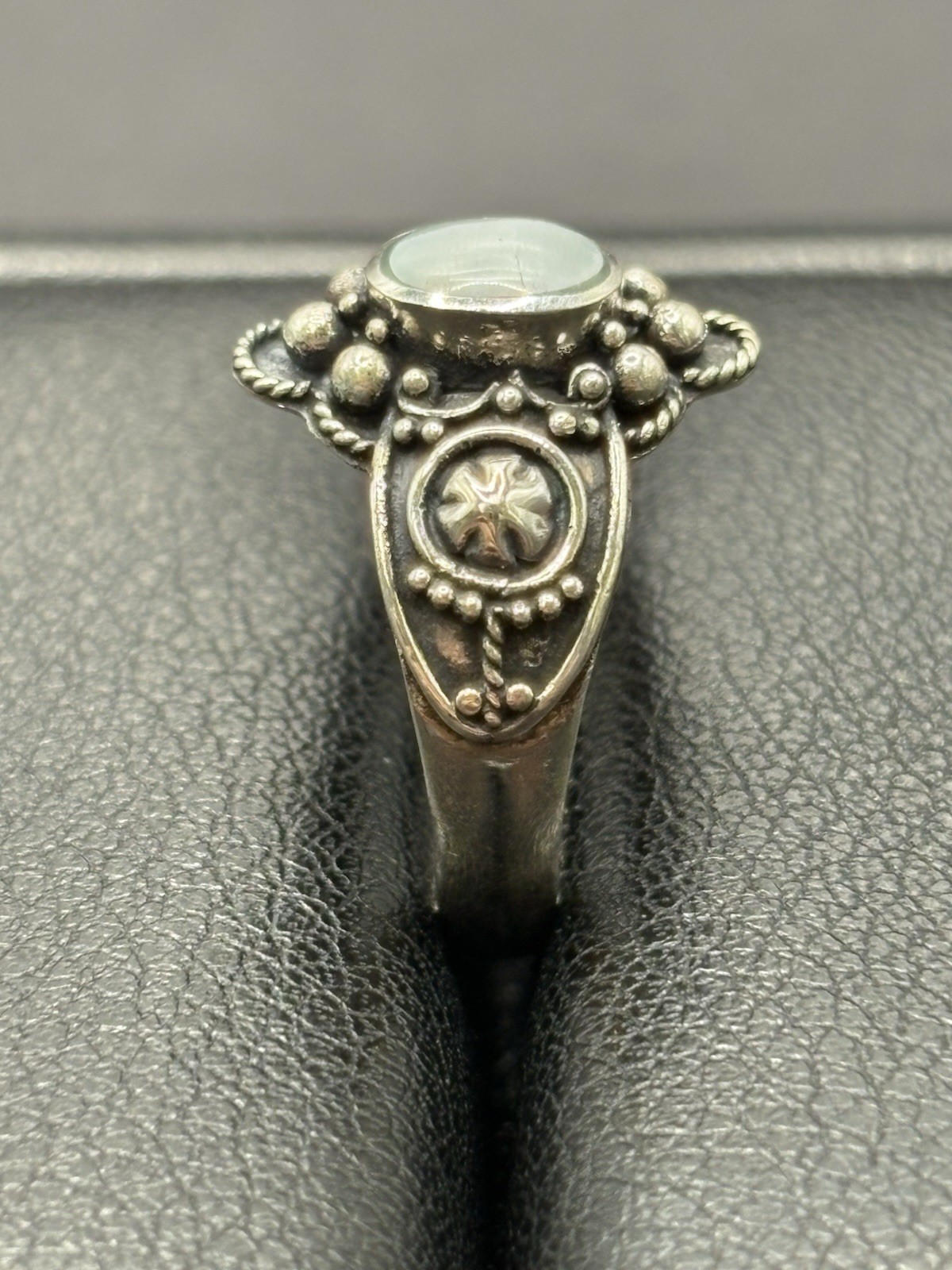 New Condition Sterling Silver Larimar Ring Size 7 G6