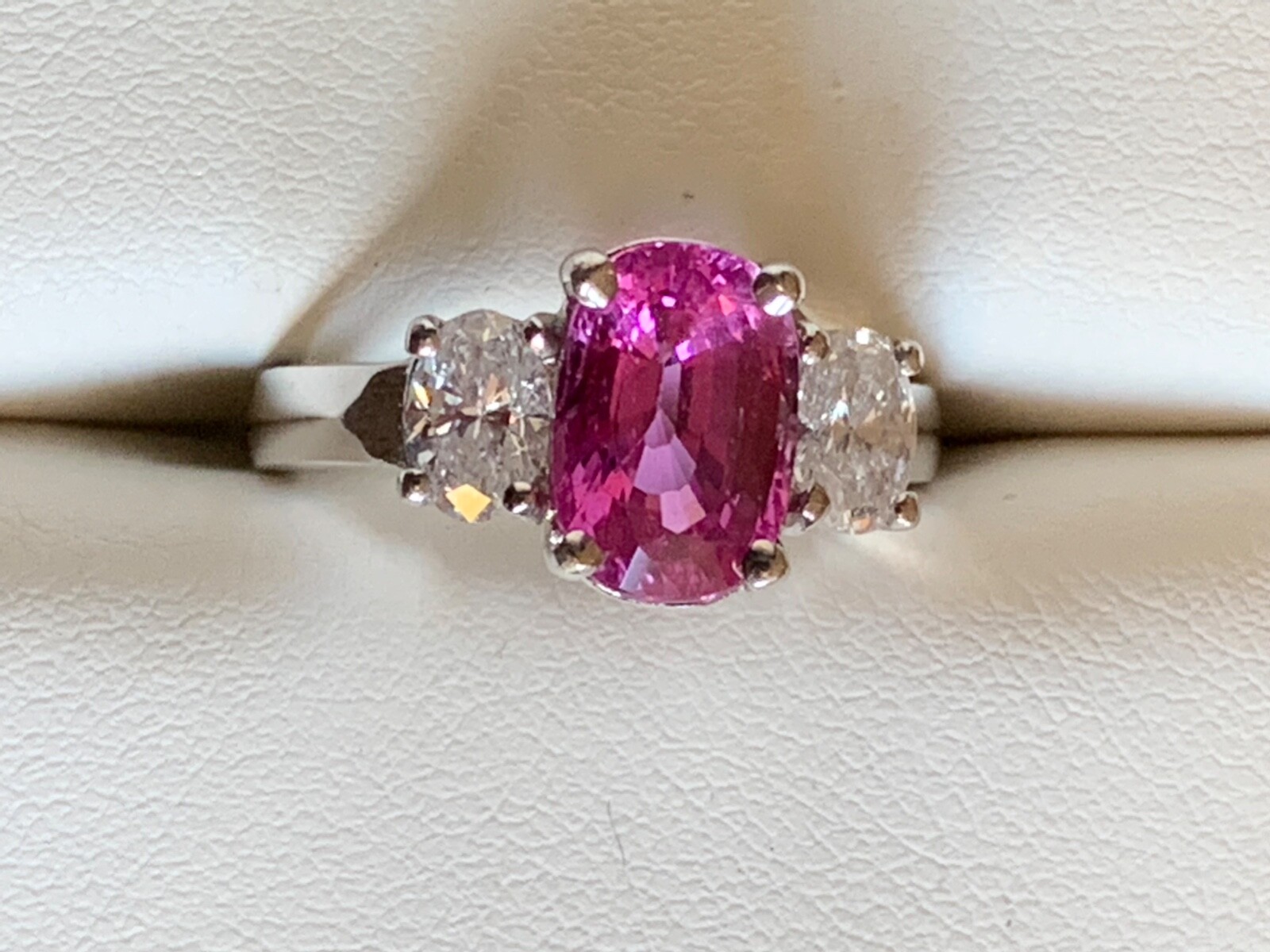 PINK SAPPHIRE Engagement Ring – 3.85 Tct 100% Natural -NO HEAT- No Be Treatment 