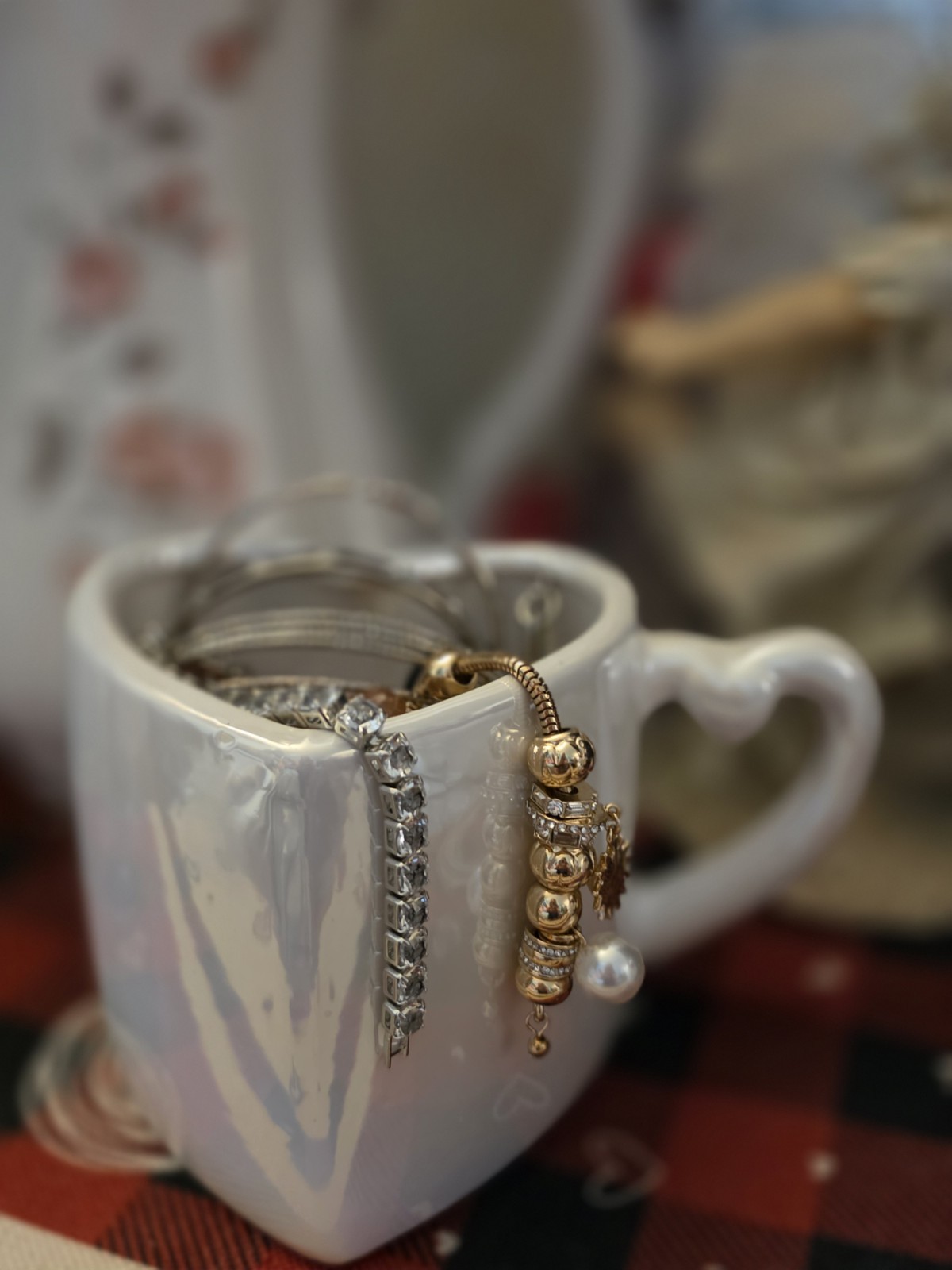 Mystery Jewelry lot . Heart’s, Love, Pearl Themed in heart shaped mug.