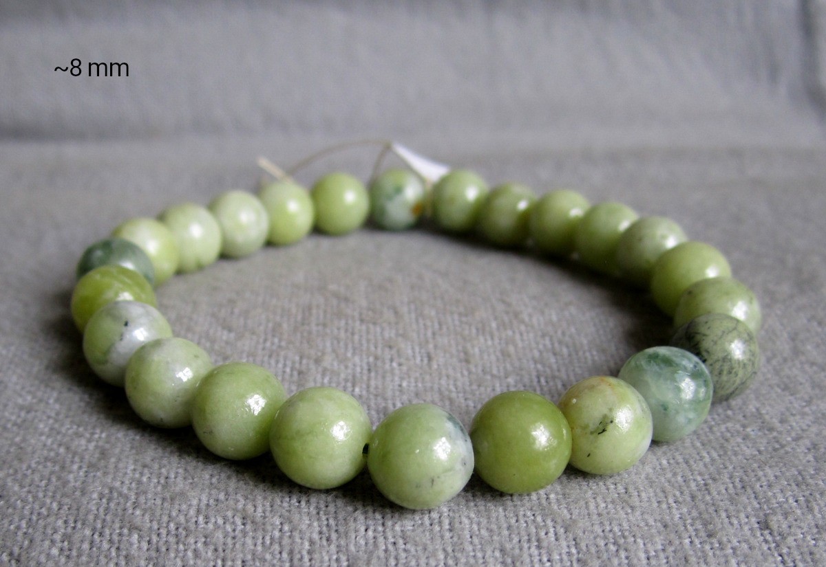 Nephrite Jade Bracelet – Balls Ø ~8.4mm / ~14.5-19.5cm Arm Width – Elastic