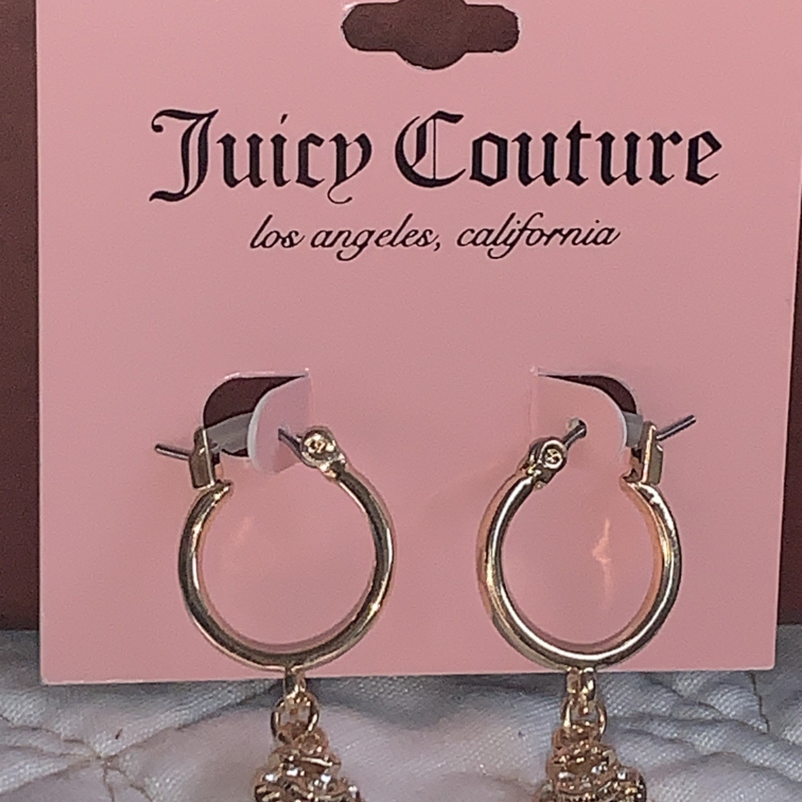 NEW JUICY COUTURE earrings small HOOP with hanging heart, latch back G/T new