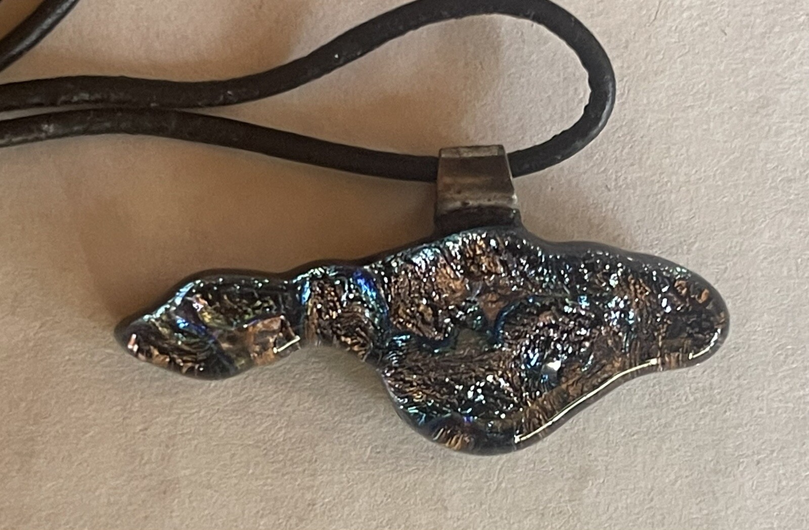 CATALINA ISLAND, OUTLINE OF ISLAND, ARTISAN NECKLACE, HANDMADE, NWOT